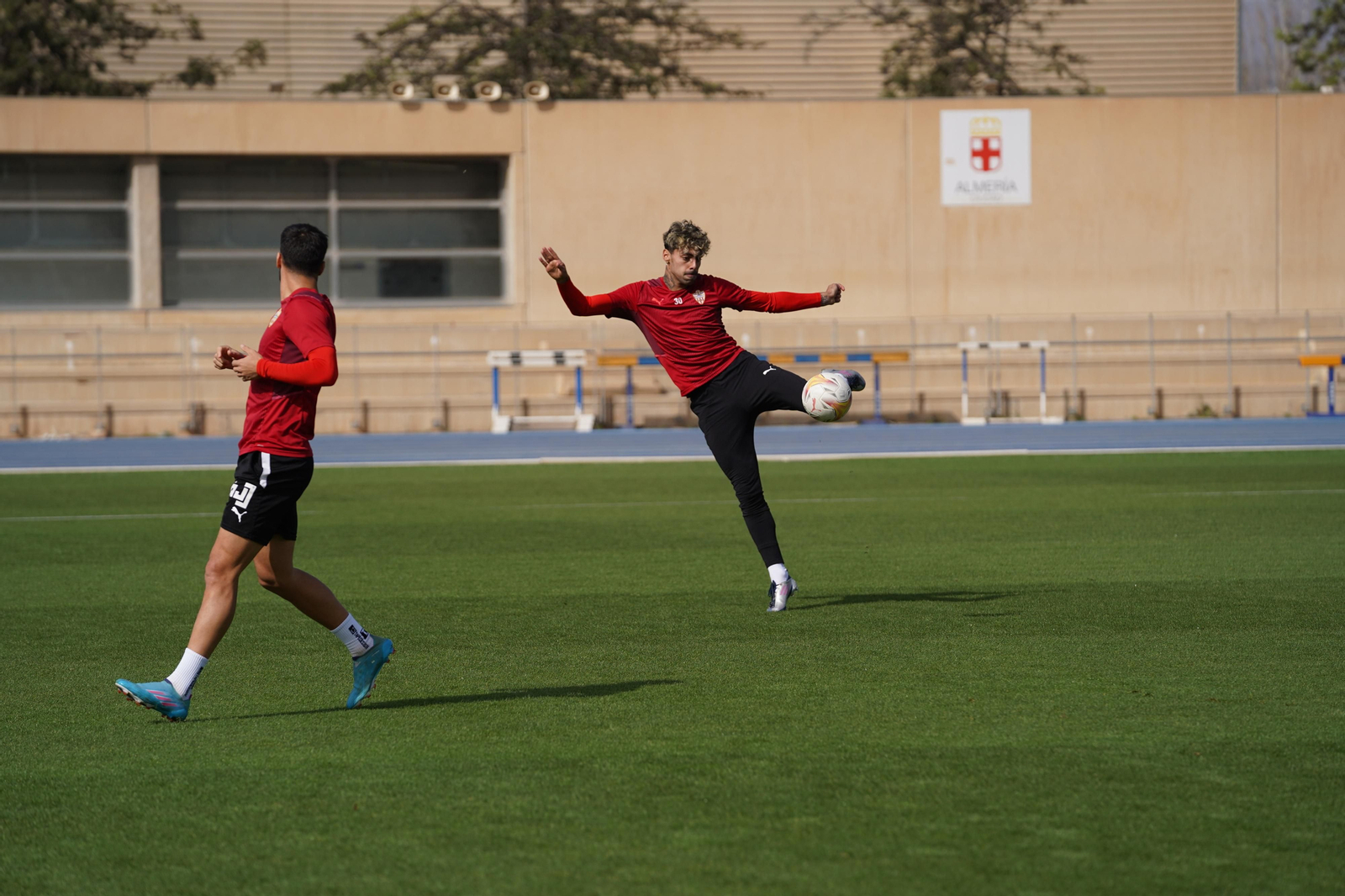Samú Costa regresará en Huesca tras cumplir sanción