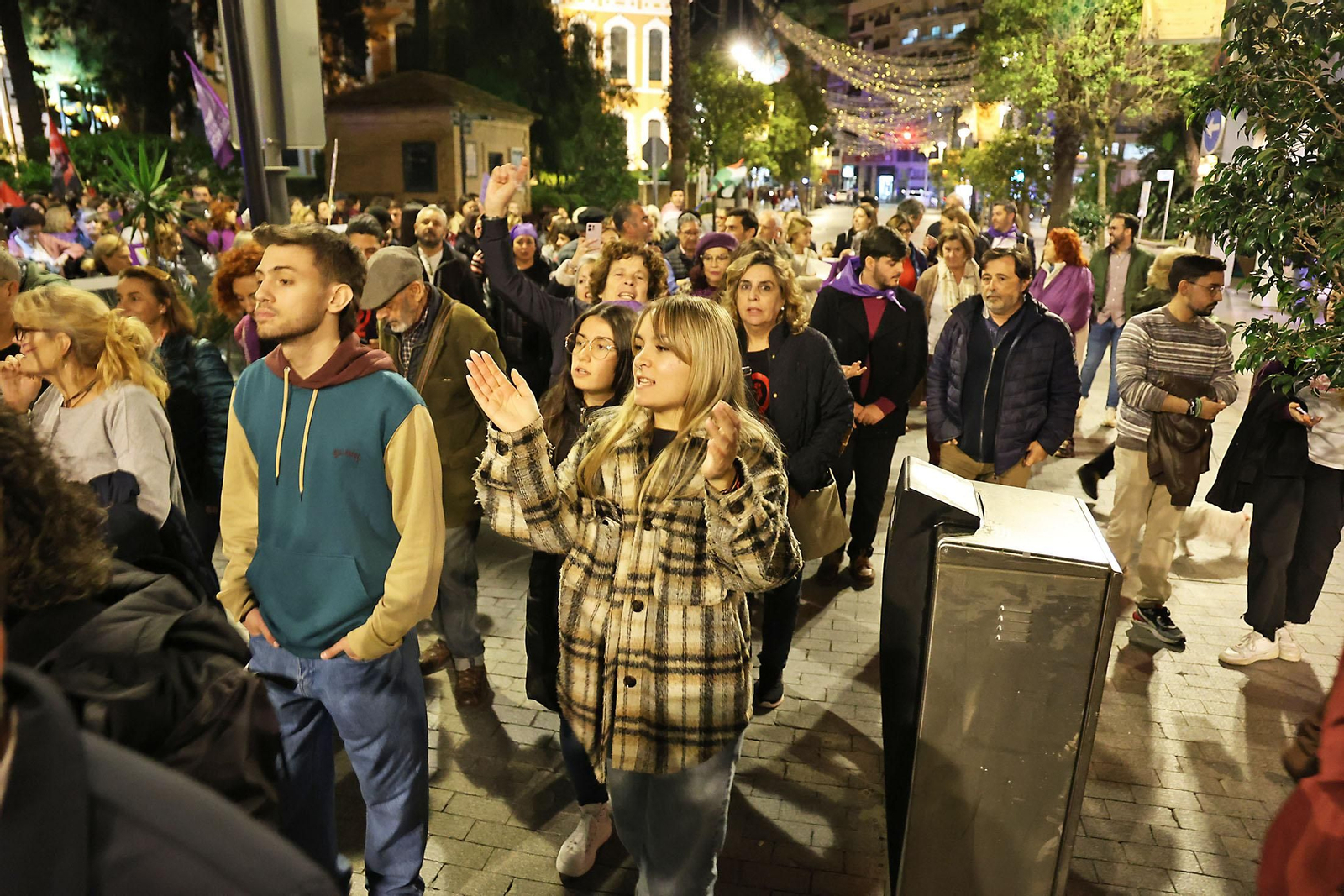 Imágenes de la Manifestación por el 25-N en Huelva