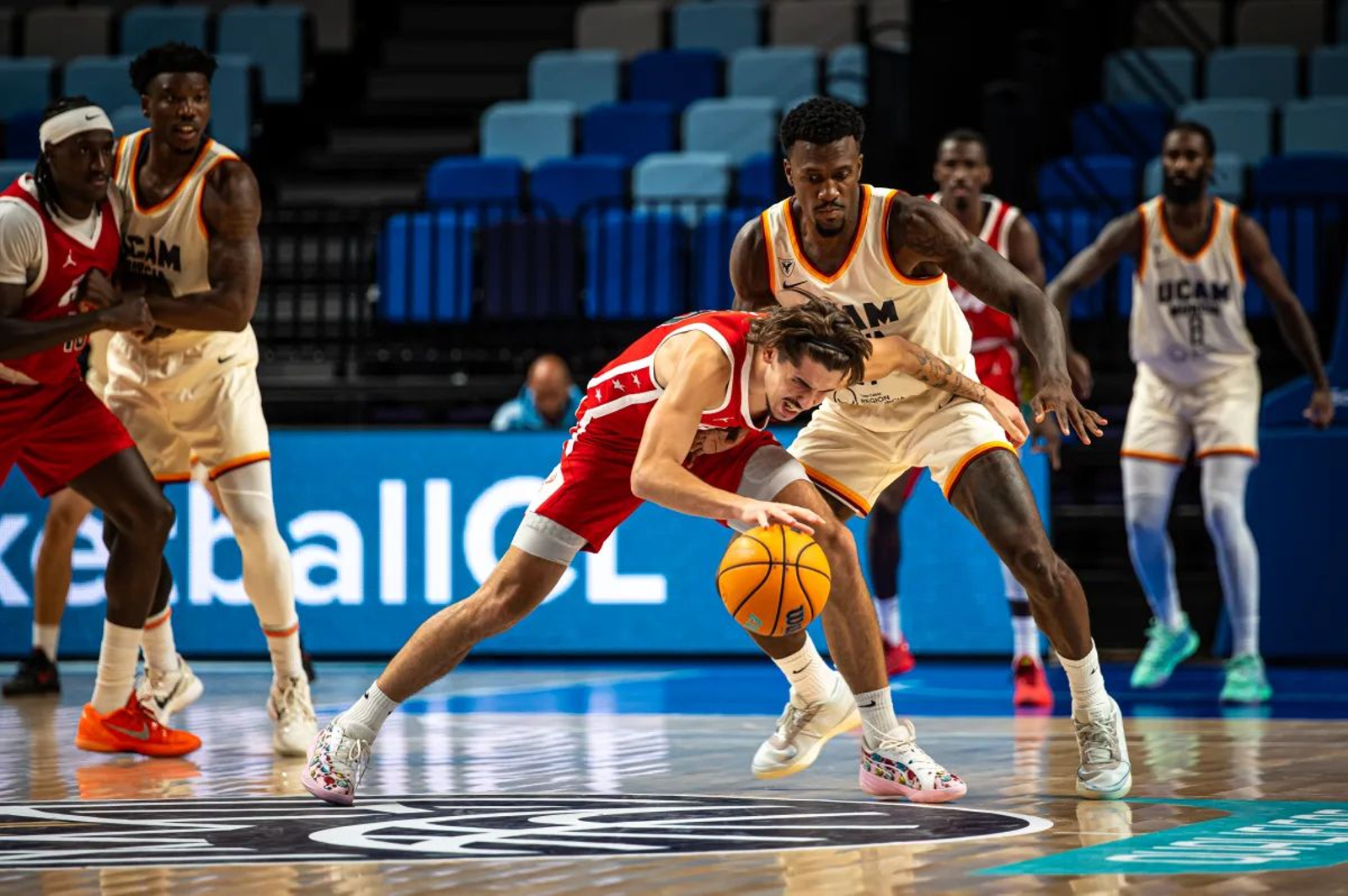 El UCAM Murcia no será rival del Unicaja en la BCL