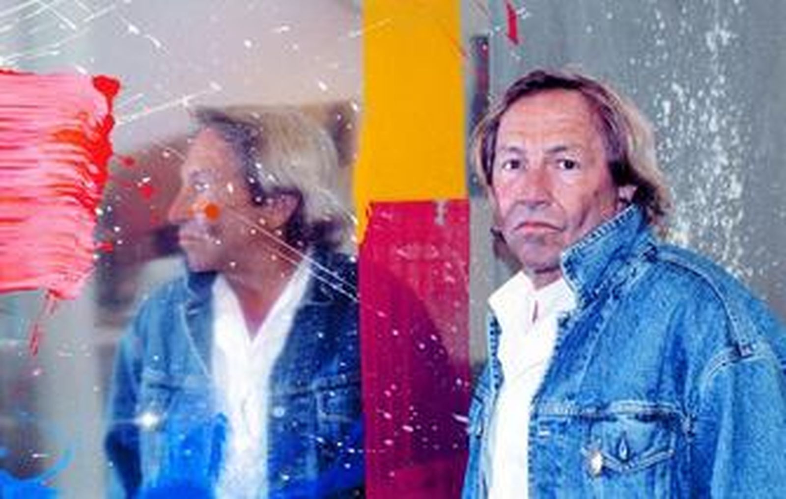 Rauschenberg posa en una imagen tomada en 1991, en la galería Jamileh Weber de Zúrich.