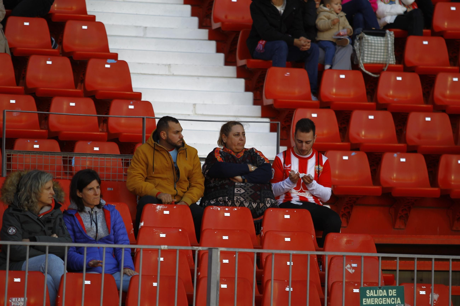 Búscate en las fotos del Almería-Real Zaragoza