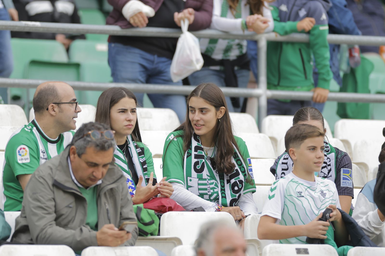 Búscate en las fotos del Betis-Mallorca