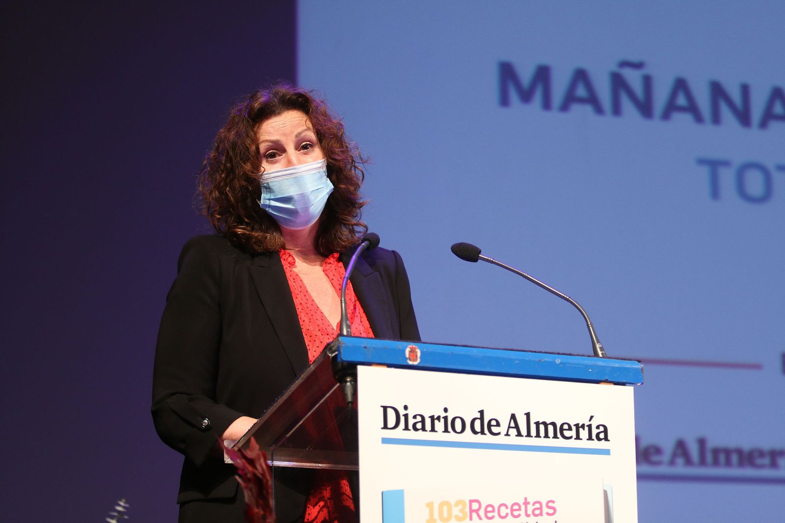 Fotogalería presentación libro '103 Recetas para una Capitalidad'. Almería