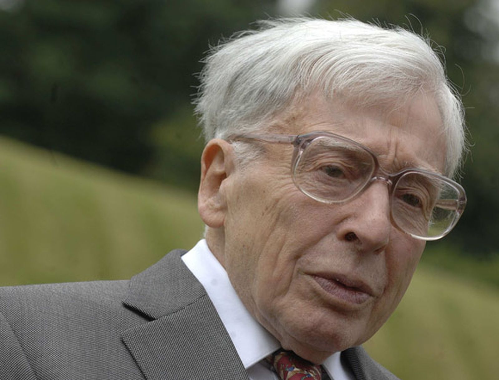 Robert Edwards, nuevo Nobel de Medicina