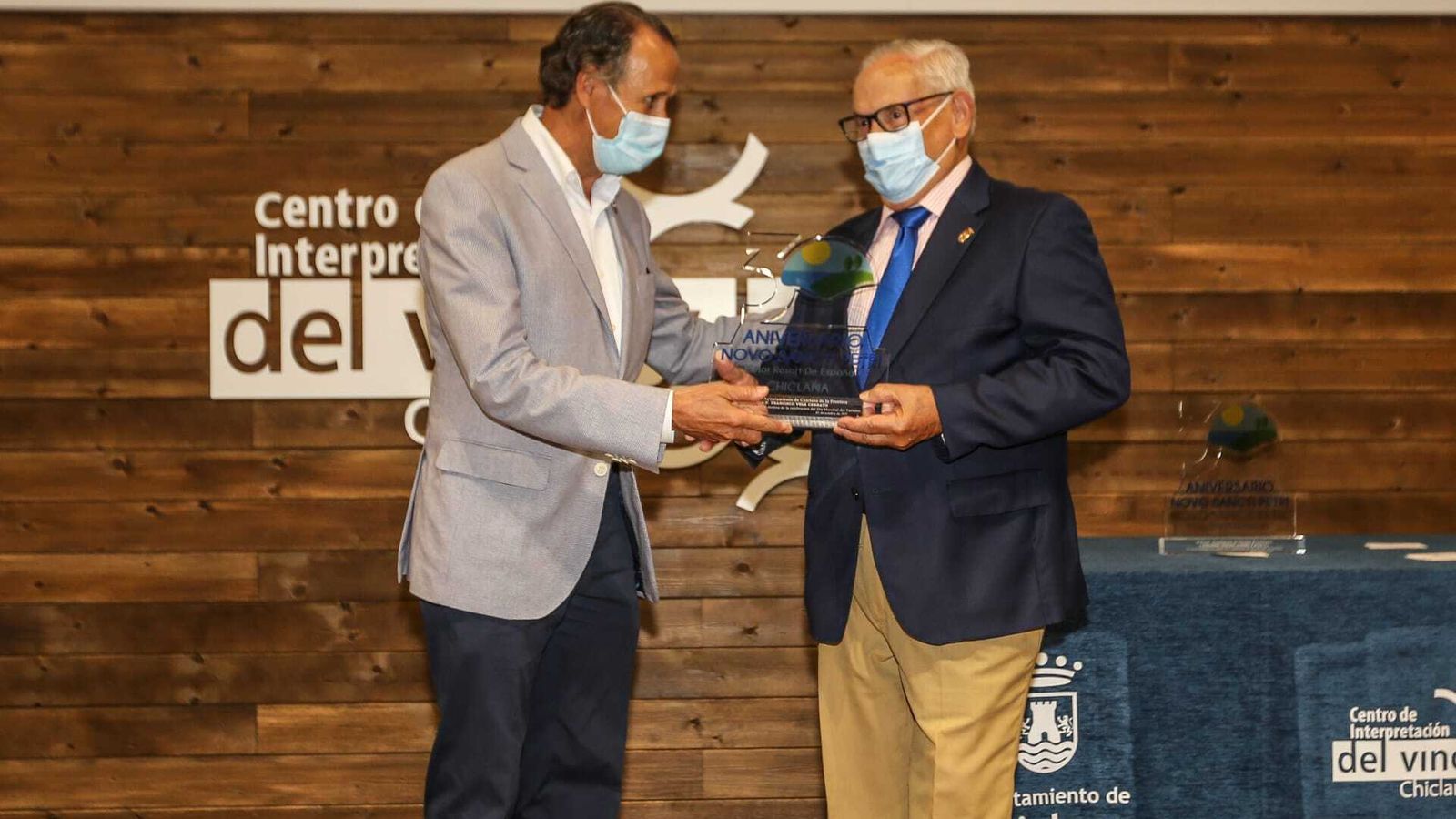 Un momento del homenaje a Francisco Vela.