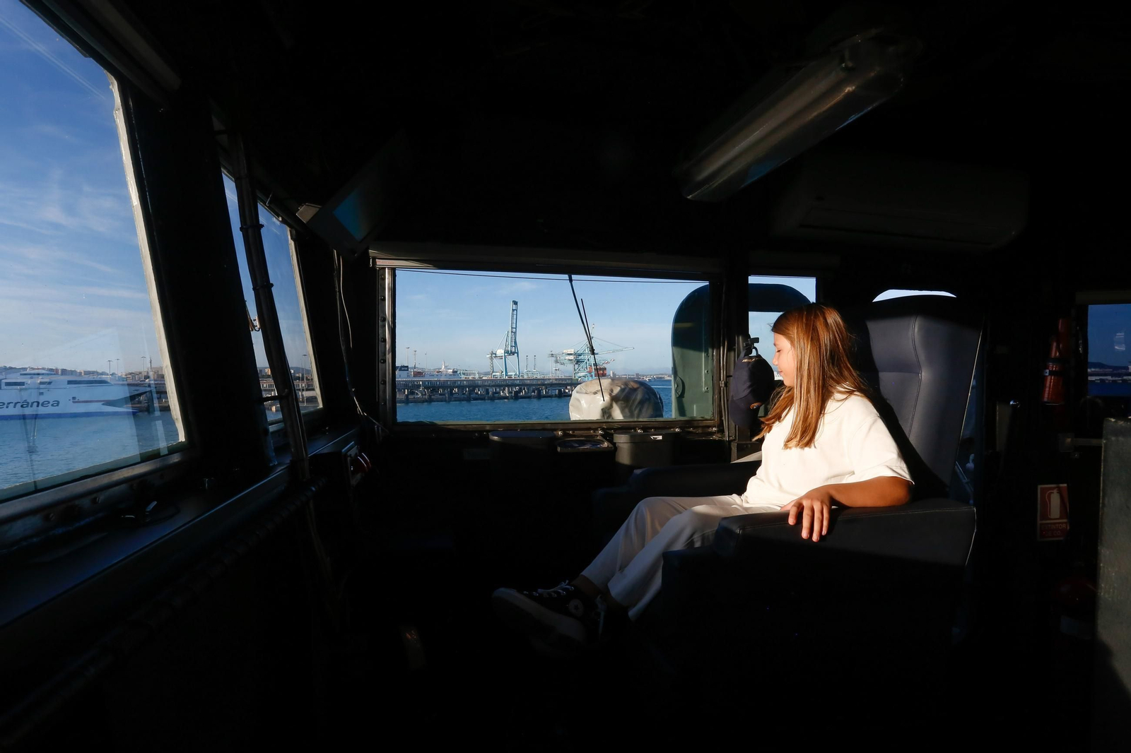 Fotos de la jornada de puertas abiertas del patrullero 'Vigía' en el Puerto de Algeciras
