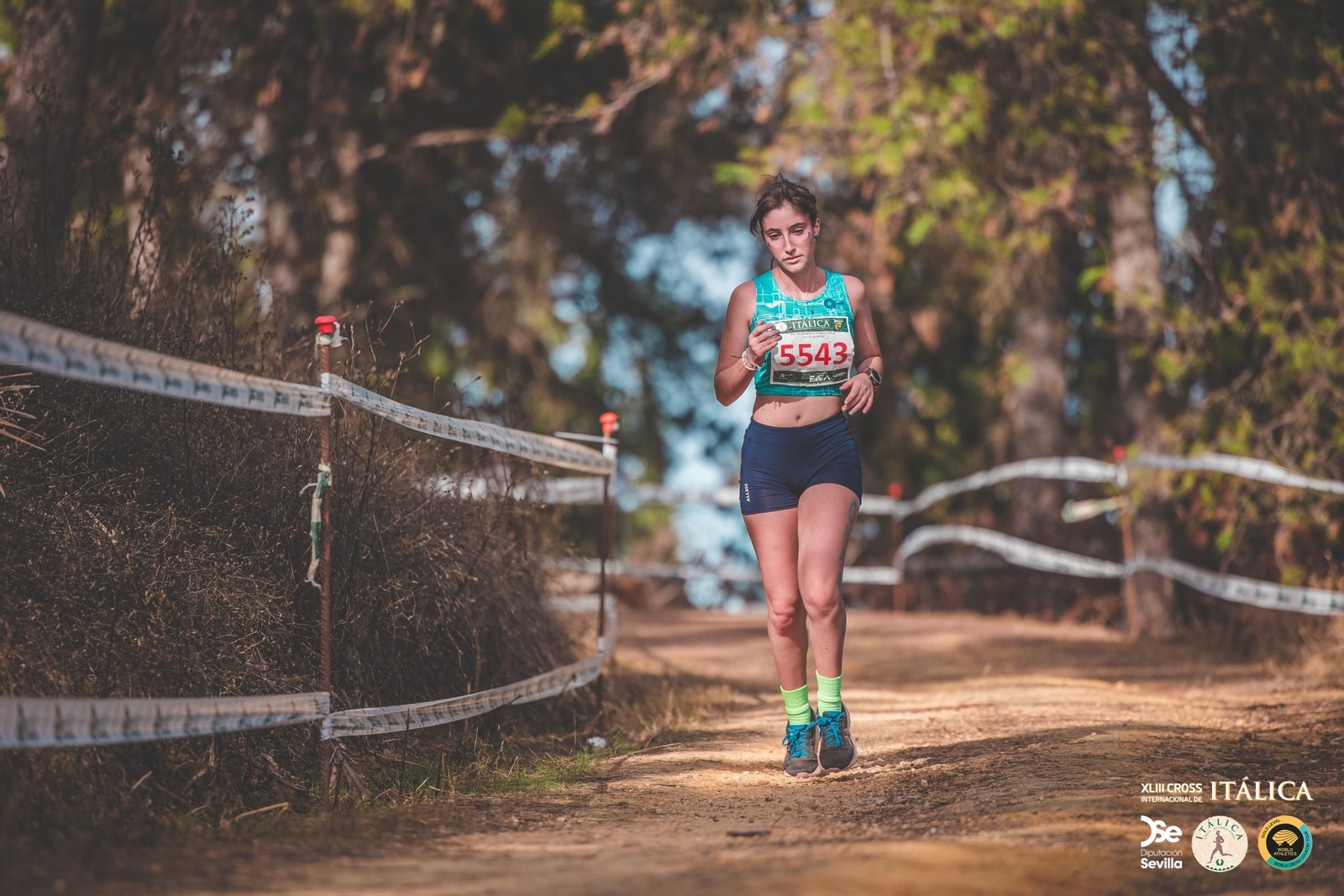 Búscate en las fotos del Cross de Itálica 2025 | 5