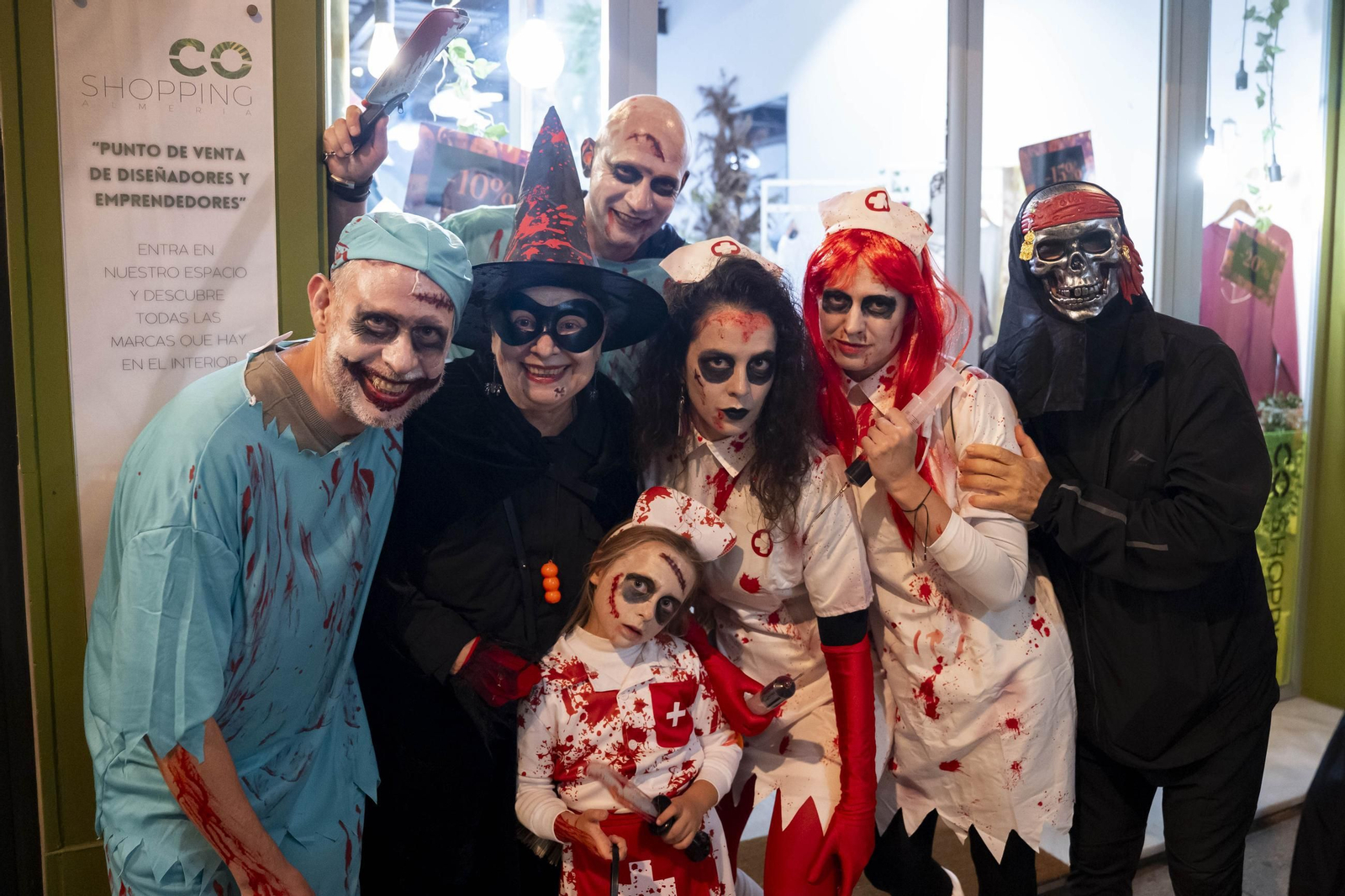 Las mejores imágenes de la noche en negro de Almería