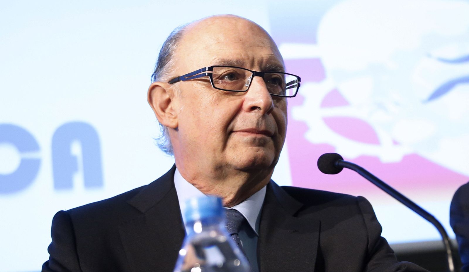 Montoro confirma que el Gobierno trabaja en cambios en el Impuesto Sociedades e impuestos especiales