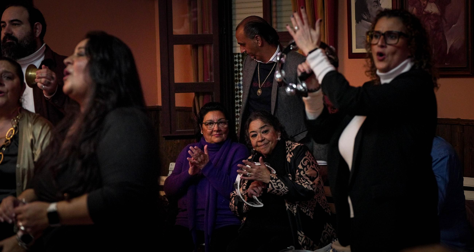 Imágenes de las zambombas del día 5 de diciembre en Jerez