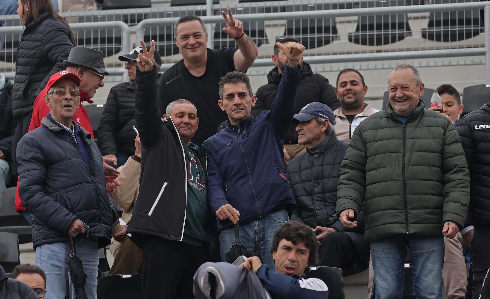 Búscate en el Ciudad de La Línea durante el Balona - Estepona de Segunda Federación