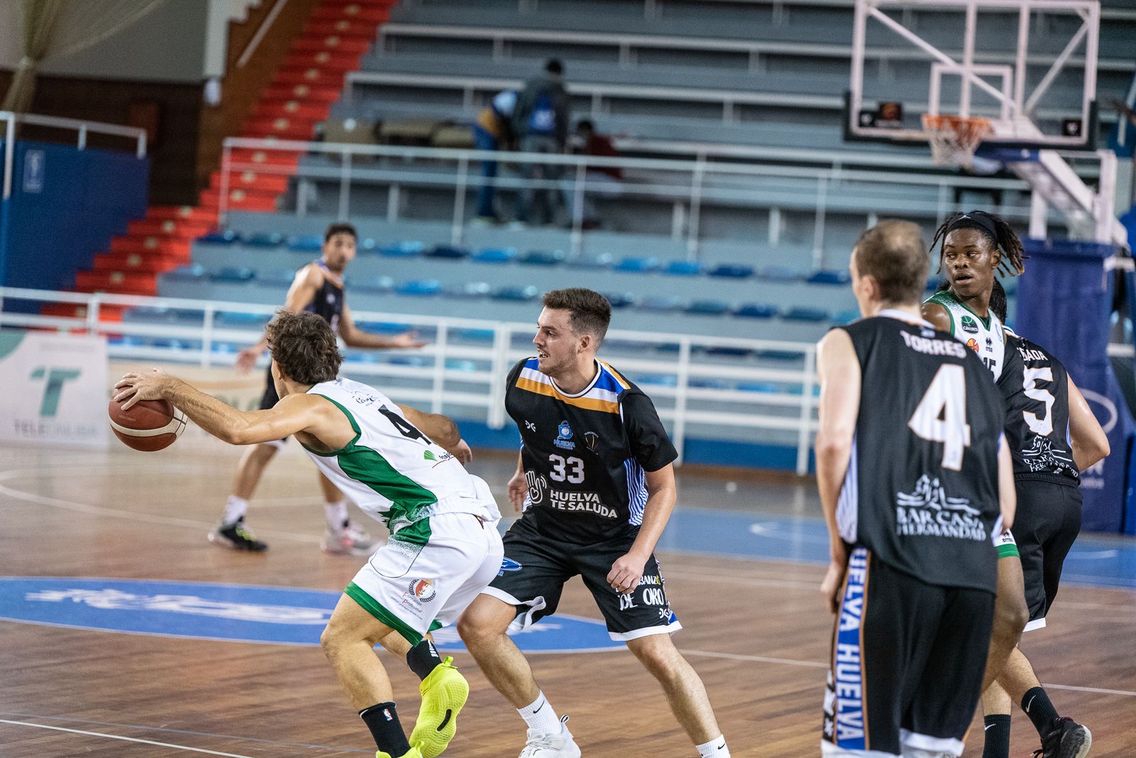 Baloncesto: Imágenes del Huelva Comercio - Extremadura