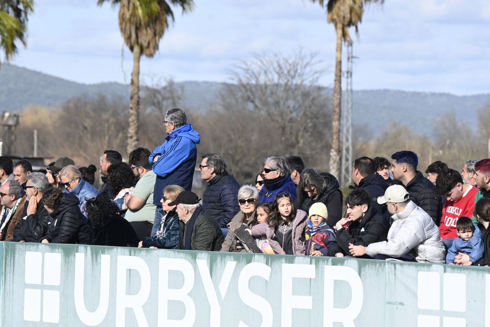 Las mejores fotos de la victoria del Ciudad de Lucena en el derbi provincial ante el Córdoba B