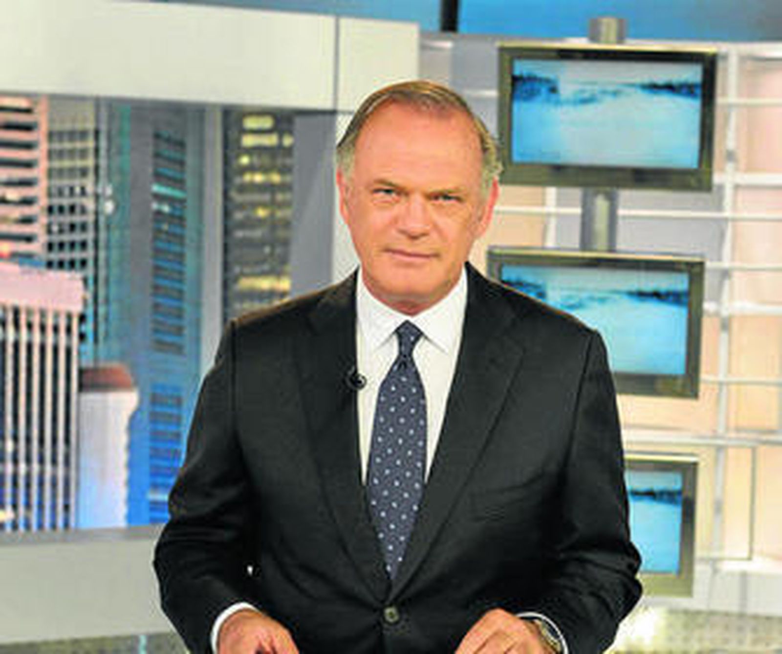 El informativo de Pedro Piqueras en T-5 es el más visto a diario, con diferencia.