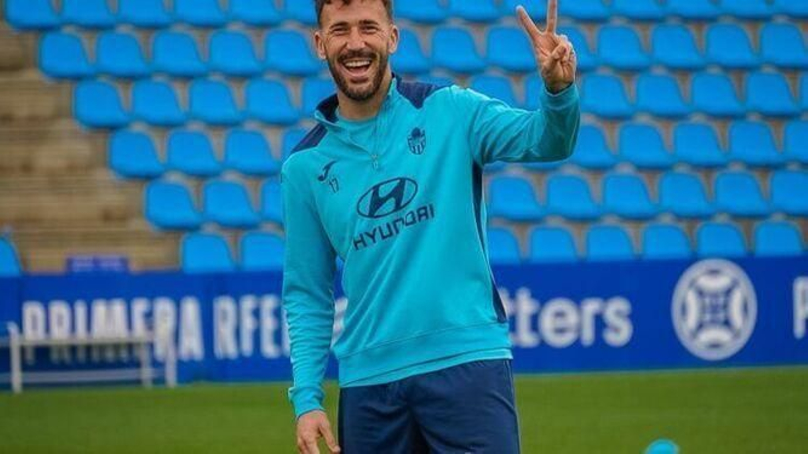Fichajes Primera RFEF: Dioni, en Málaga y dejándose querer Fichajes Primera RFEF: Dioni, en Málaga y dejándose querer