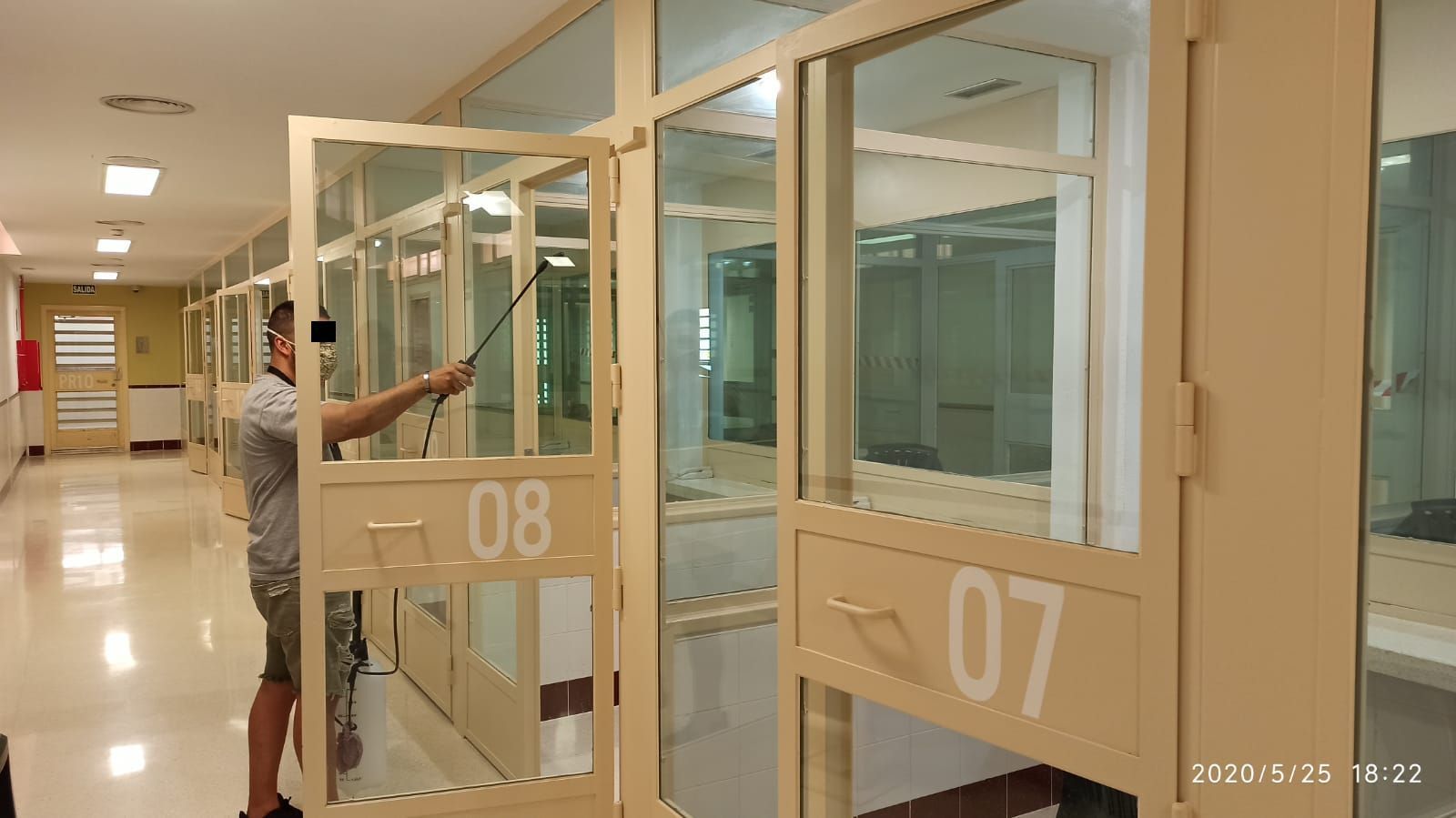 El virus se cuela en ‘El Acebuche’ con el positivo de tres internos de su escuela