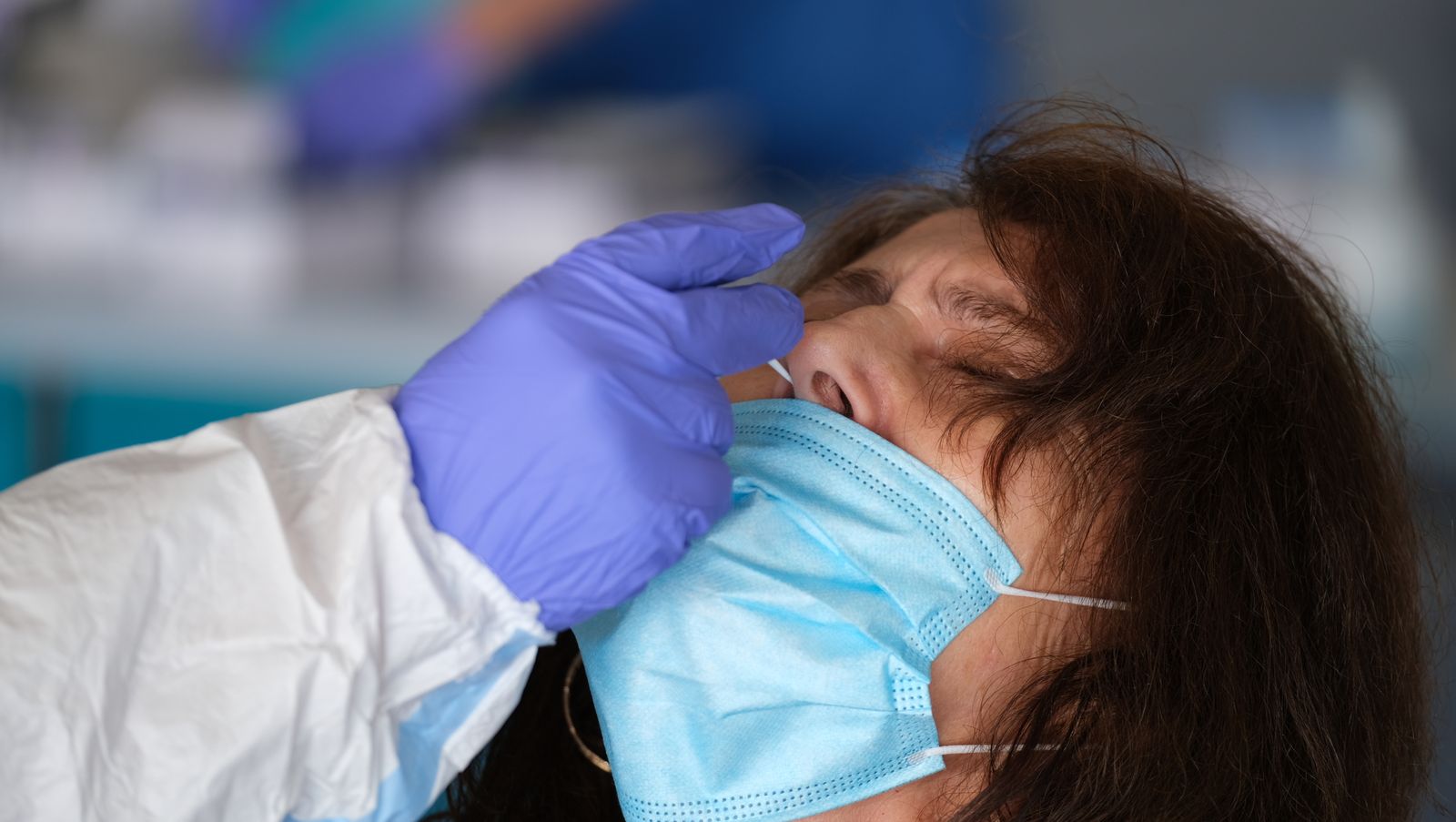 Fotogalería cribado test antígenos COVID-19 en Berja. Almería