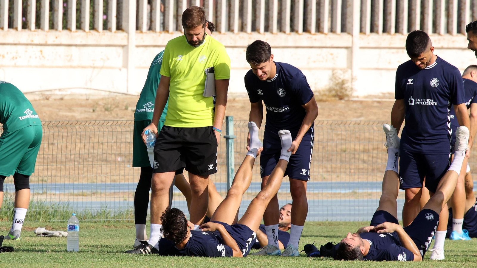Imágenes del entrenamiento del Xerez DFC en el 'Pepe Ravelo' de Chapín