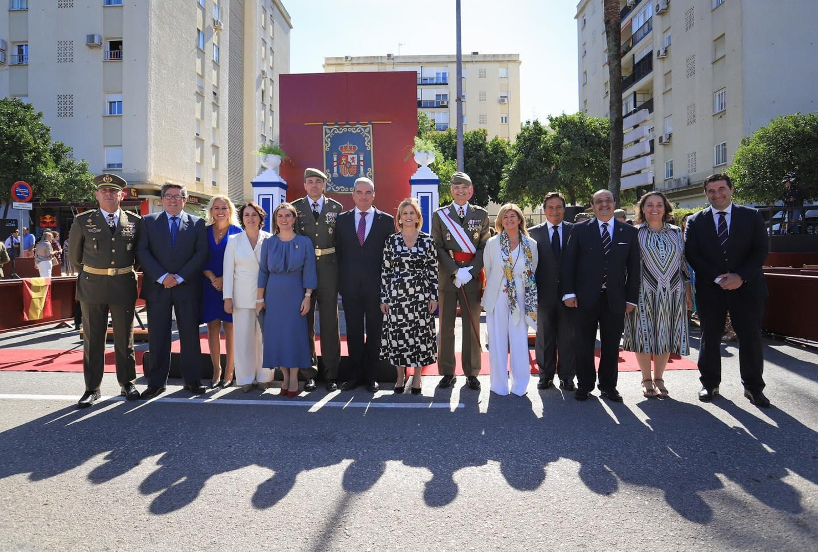 Jura de bandera de 250 personas civiles en Jerez