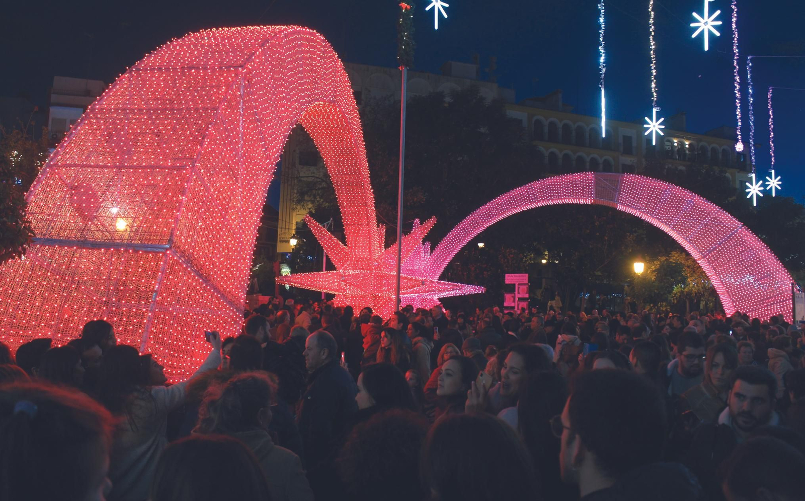 Alumbrado navideño en el centro de Puente Genil. Alumbrado navideño en el centro de Puente Genil.