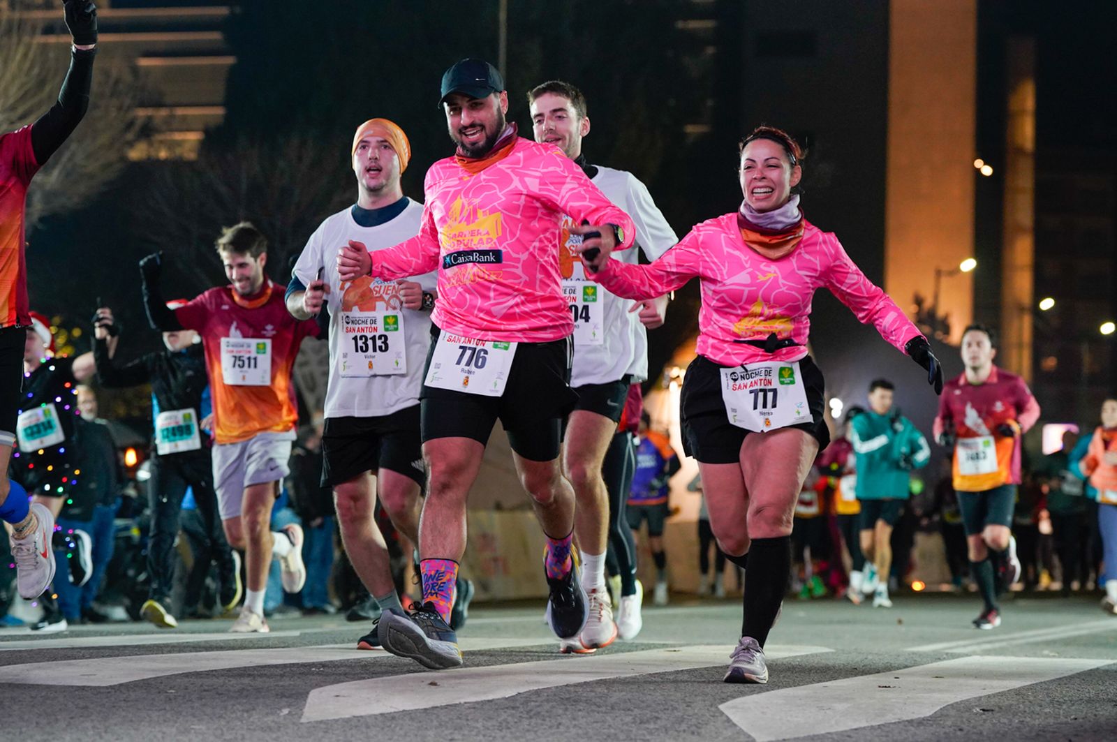 En imágenes: búscate en tu llegada a meta de la Carrera de San Antón 2026 (18)