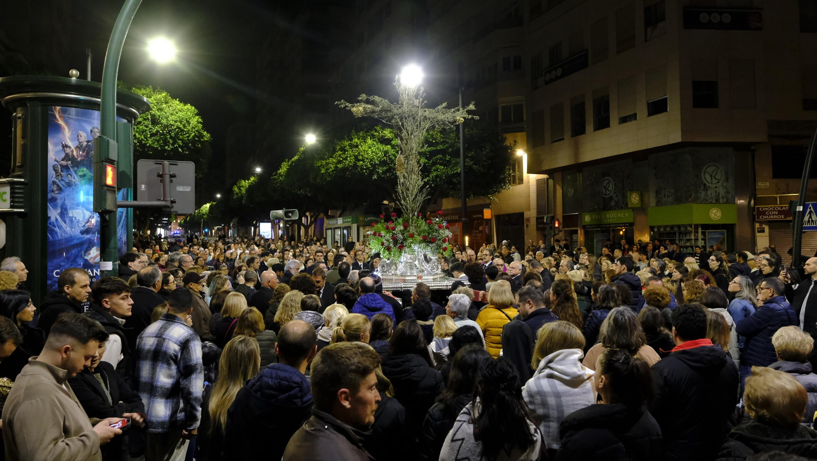 Las imágenes del Vía Crucis del Cristo de la Escucha