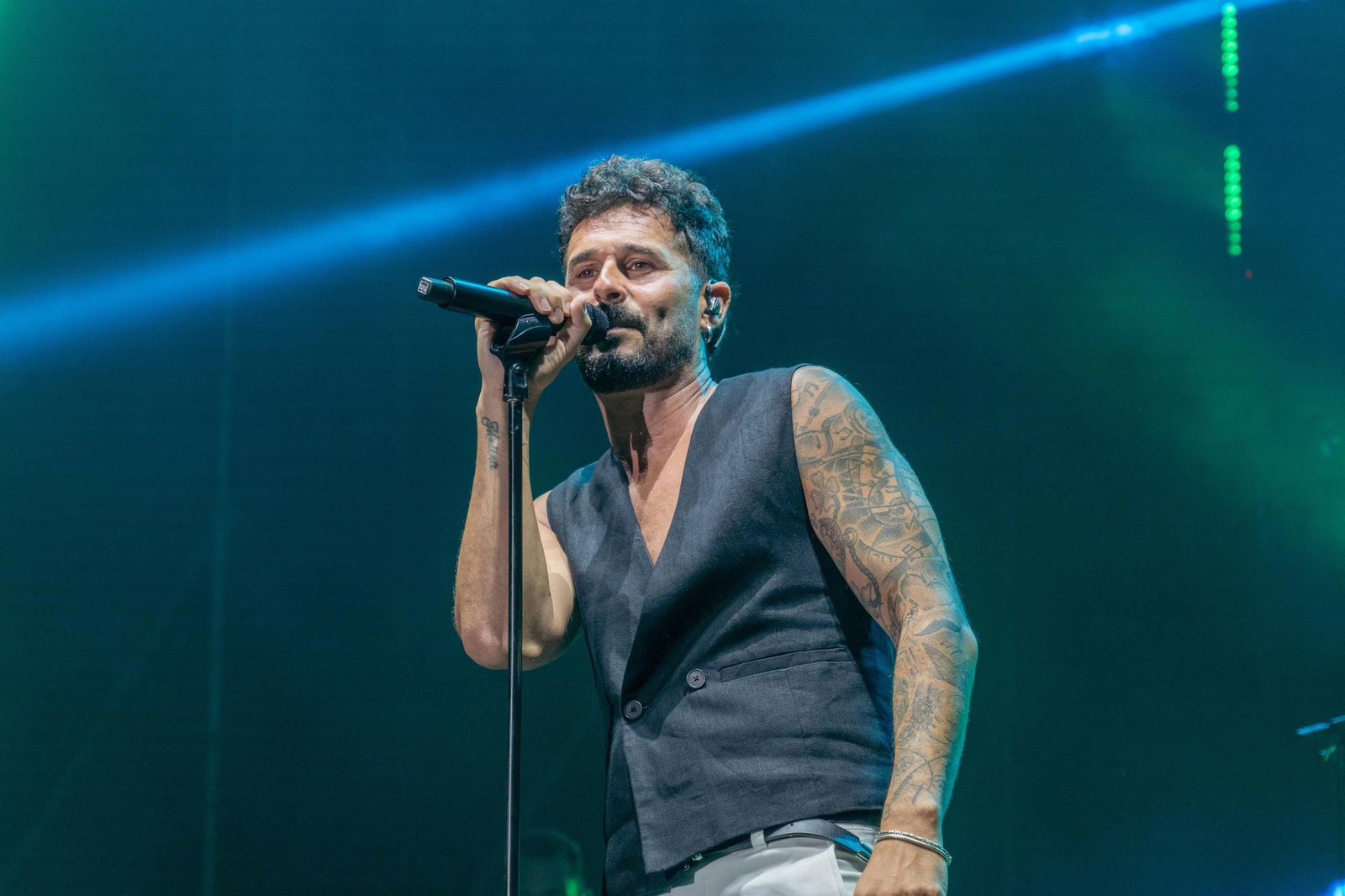 Colombinas 2025: El concierto de&nbsp;Antoñito Molina en las Fiestas Colombinas en imágenes