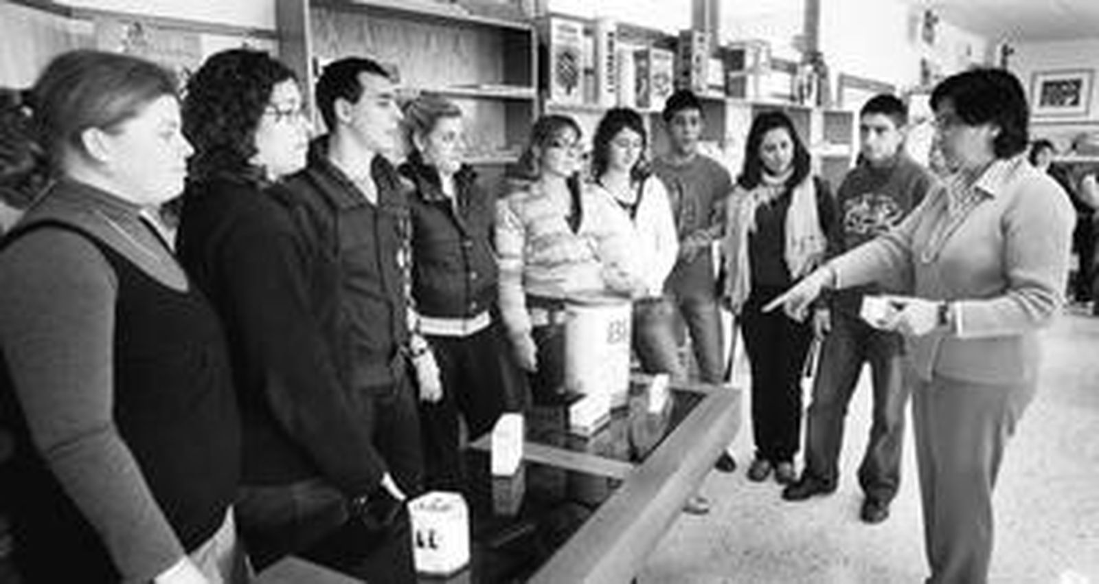 Alumnos del ciclo de Farmacia en el centro María Inmaculada.