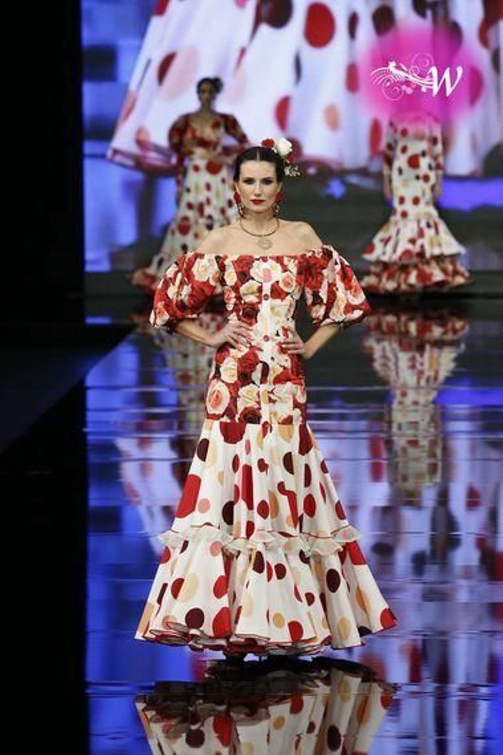 Carmen Vega presenta su colección en SIMOF 2020, todas las fotos de su desfile