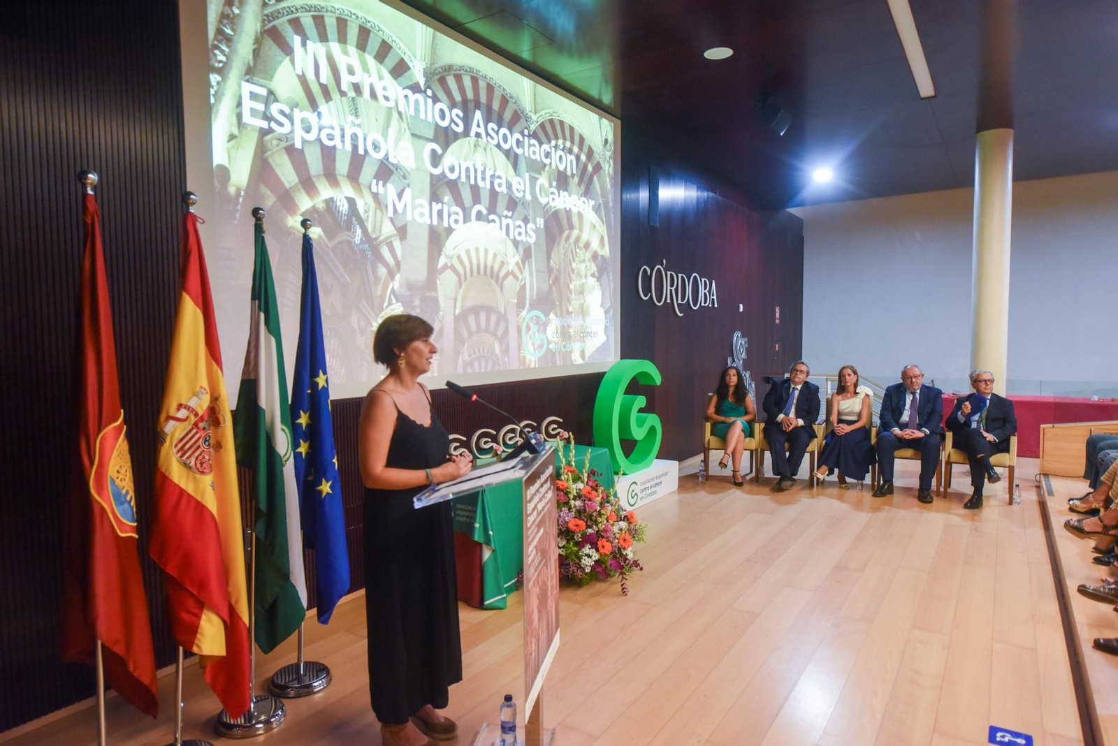 Entrega de los premios María Cañas de la AECC