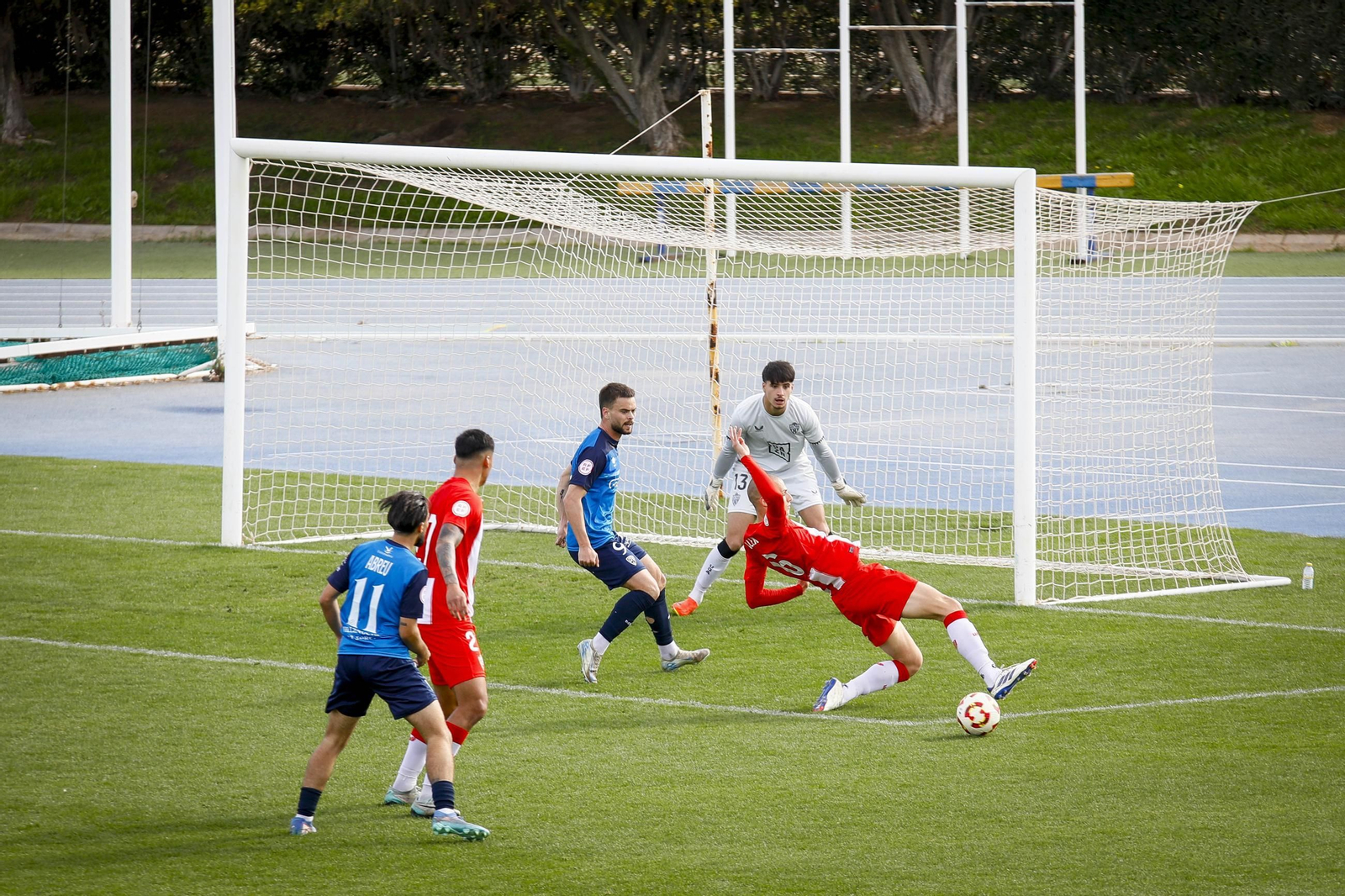 Imágenes del partido entre Almeria B contra Villanovense de segunda RFEF