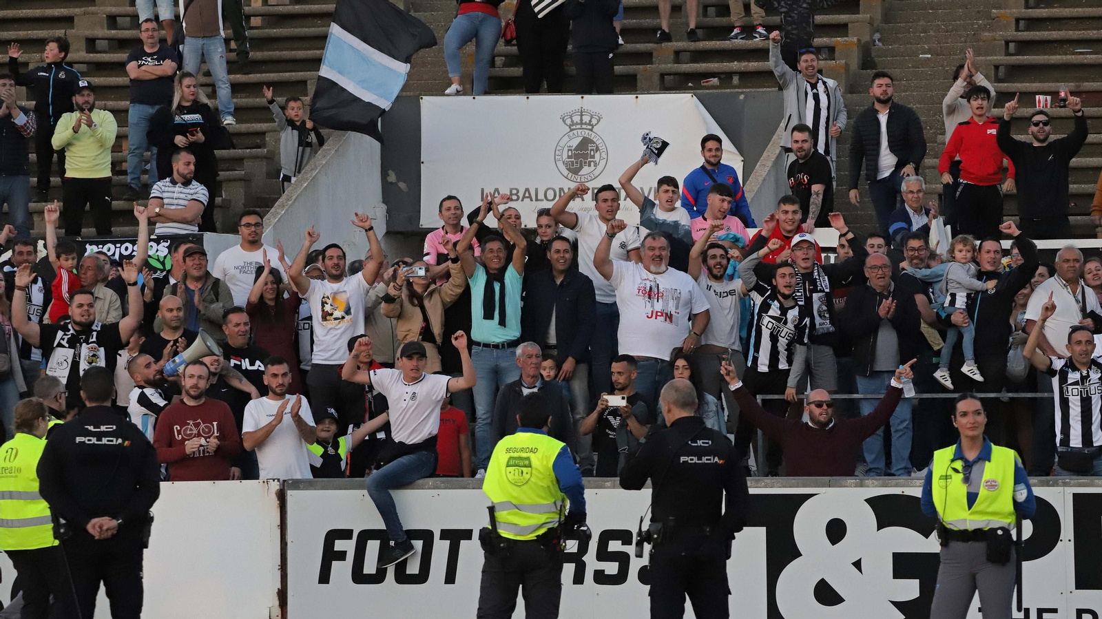 Las mejores fotos del Balona - Sevilla Atlético