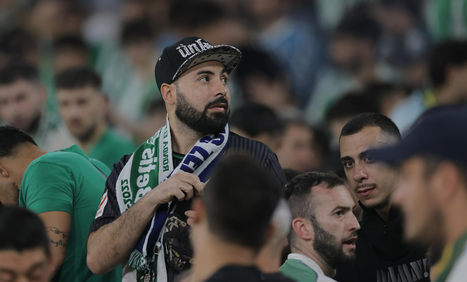 Búscate en las fotos del Betis - Atlético de Madrid