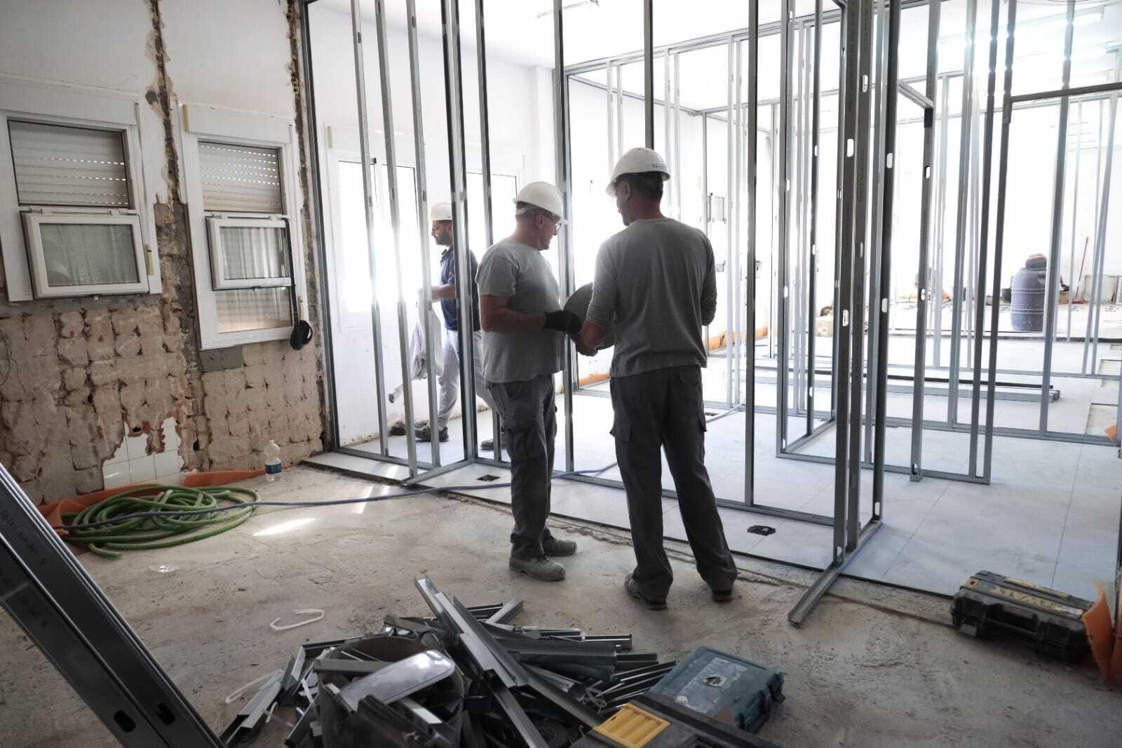 Aspecto actual de las obras en la segunda planta de la Casa de la Cultura. Aspecto actual de las obras en la segunda planta de la Casa de la Cultura.