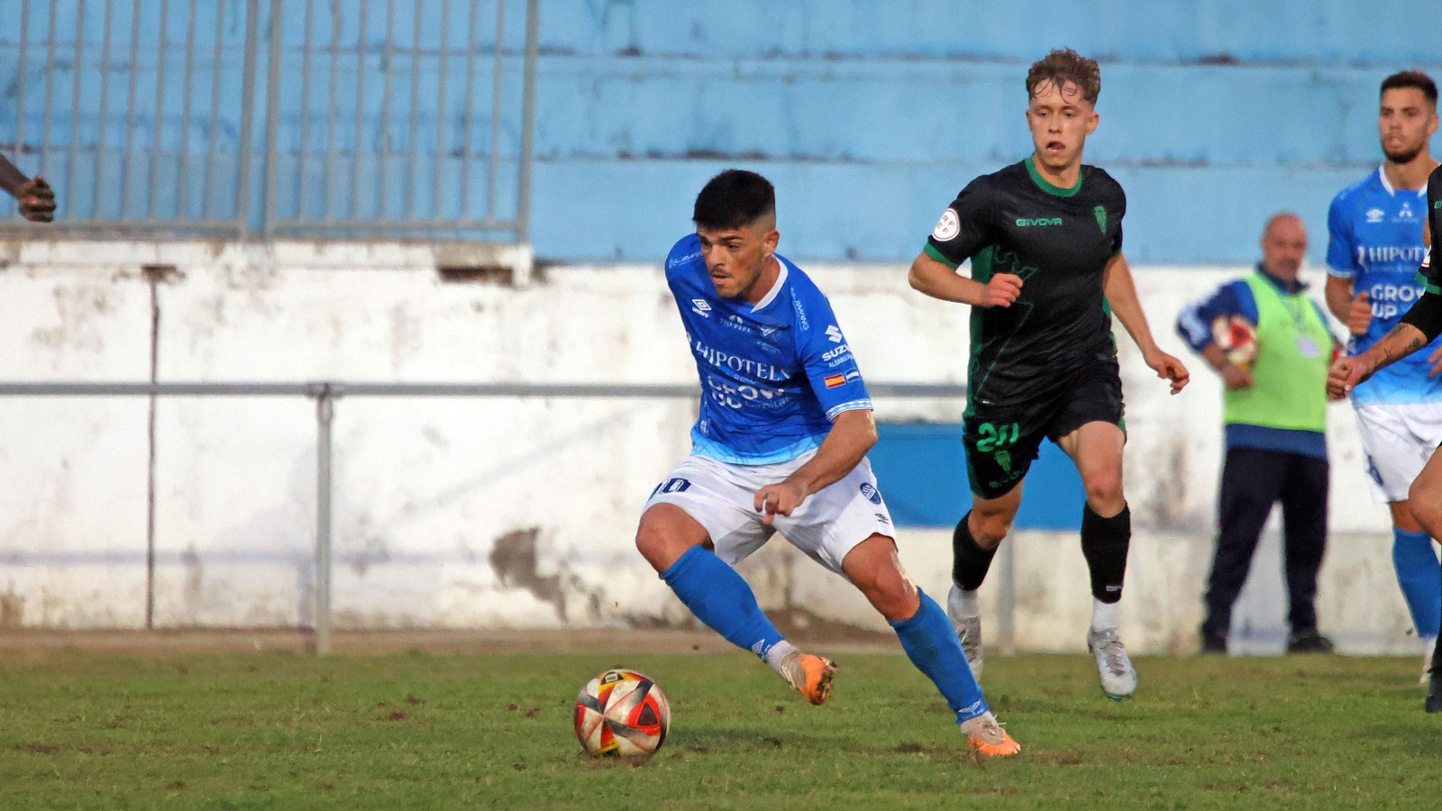 Xerez DFC - Córdoba B en el Pedro S. Garrido de Jerez
