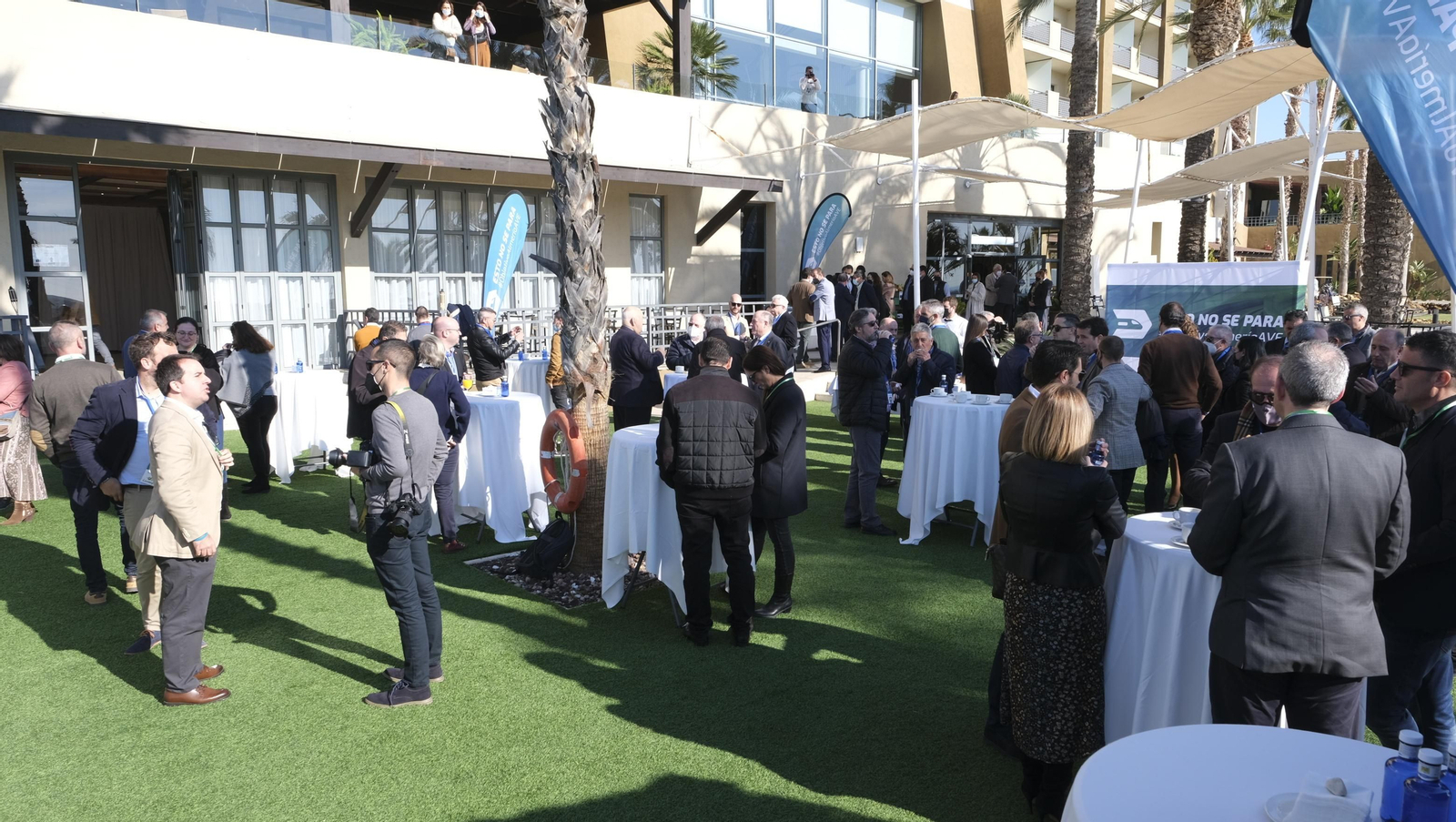 Fotogalería acto reivindicación del AVE en Vera. Almería