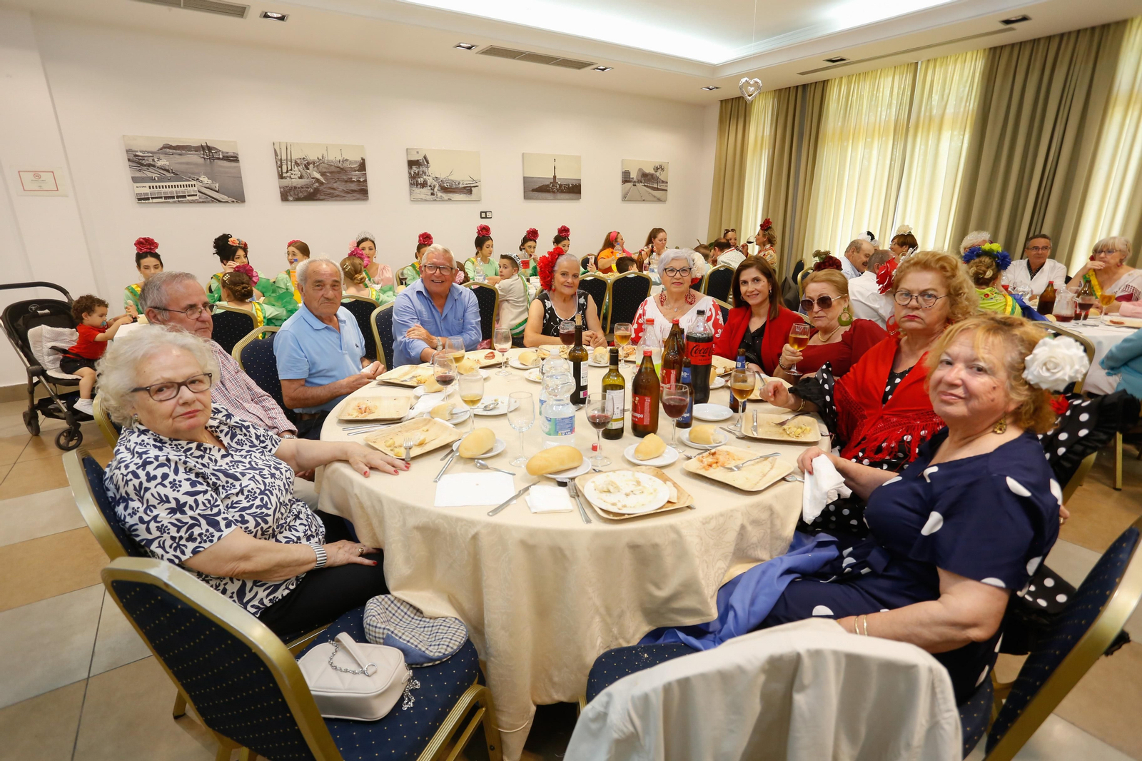 Búscate en las fotos del jueves en la feria de Los Barrios