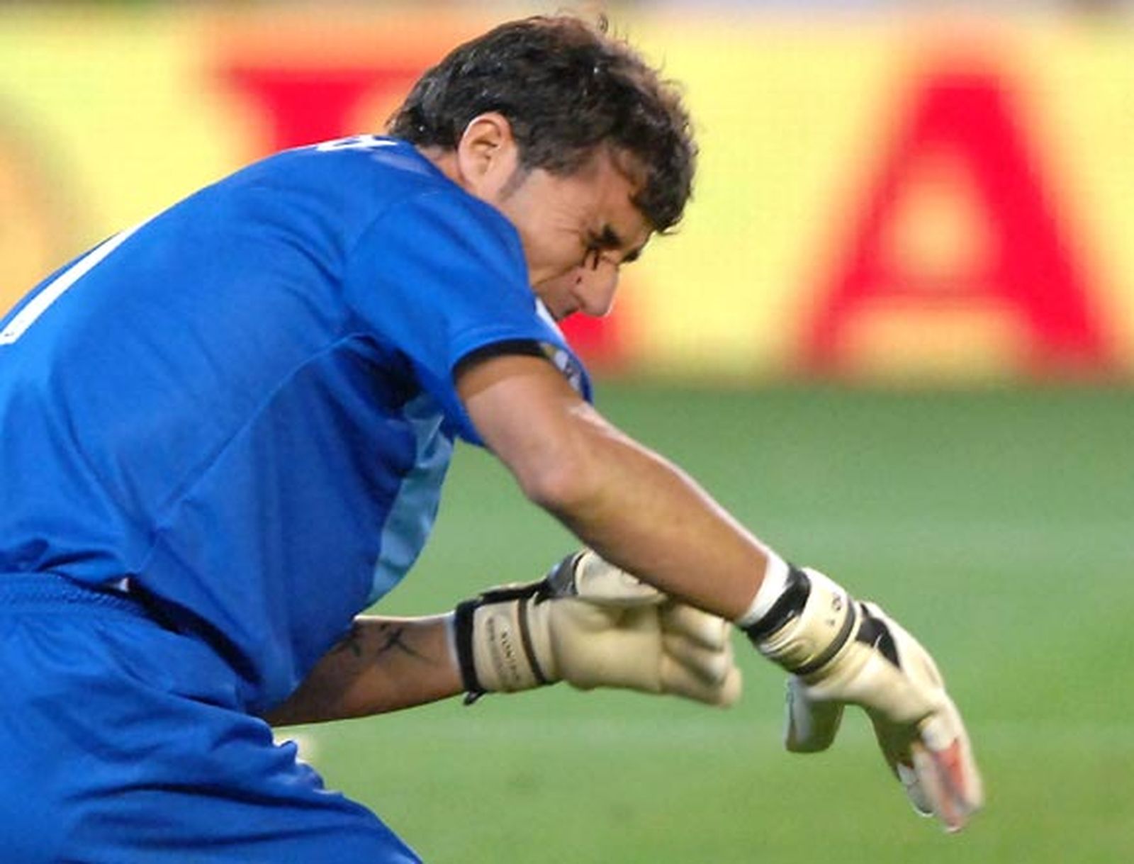 Suspendido por otro botellazo