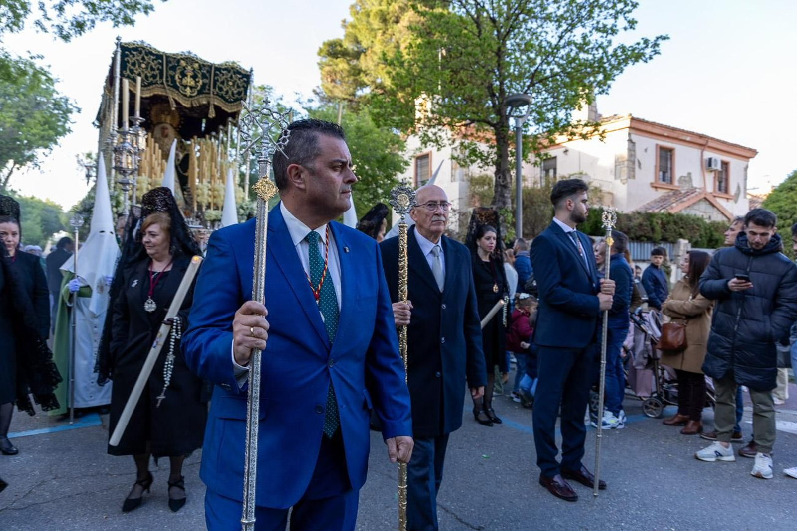 Los jiennenses se entregan a una tarde de Amor, Perdón y Esperanza.