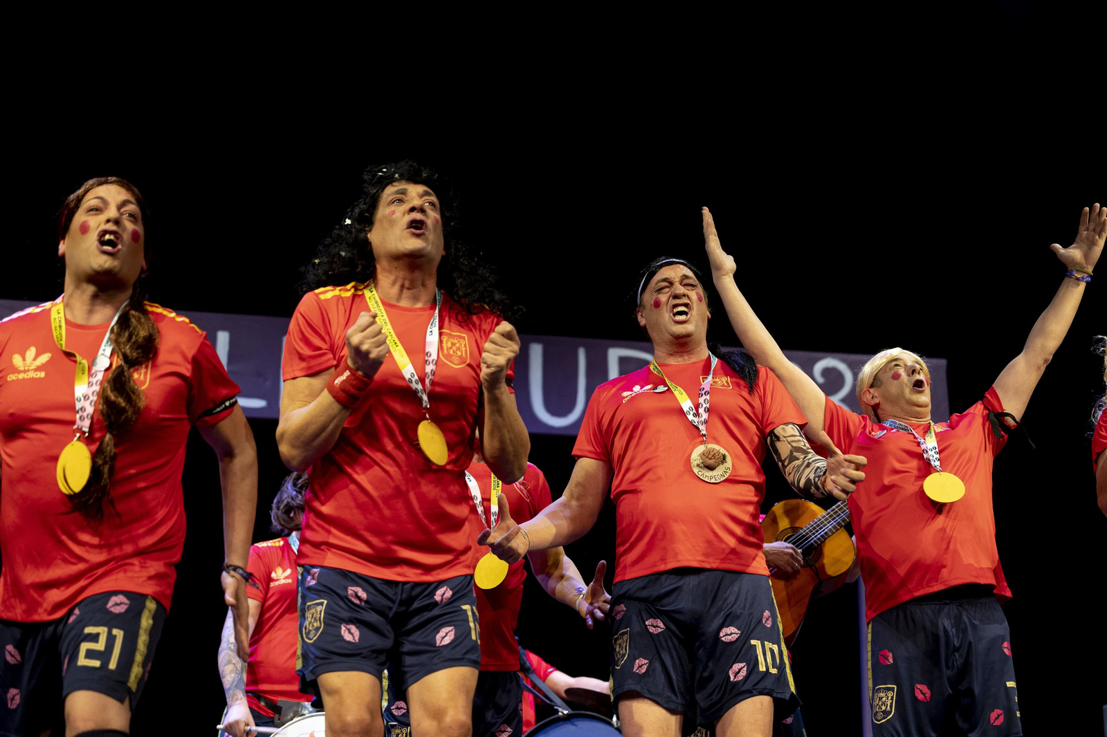 Chirigota 'No hay verano sin besos