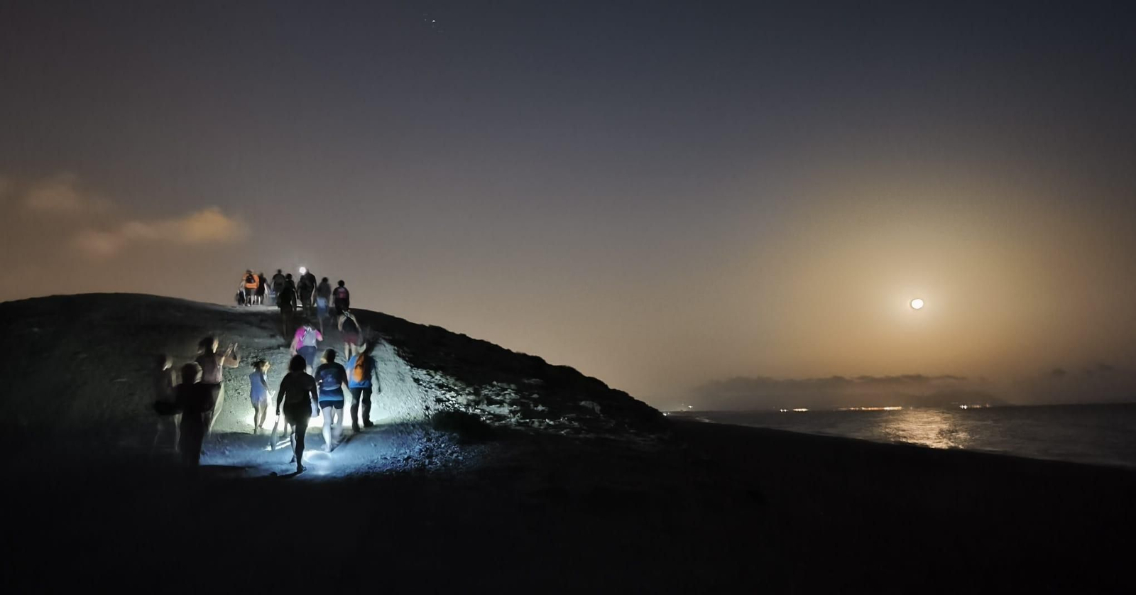 Sendero medioambiental nocturno en Huércal de Almería.