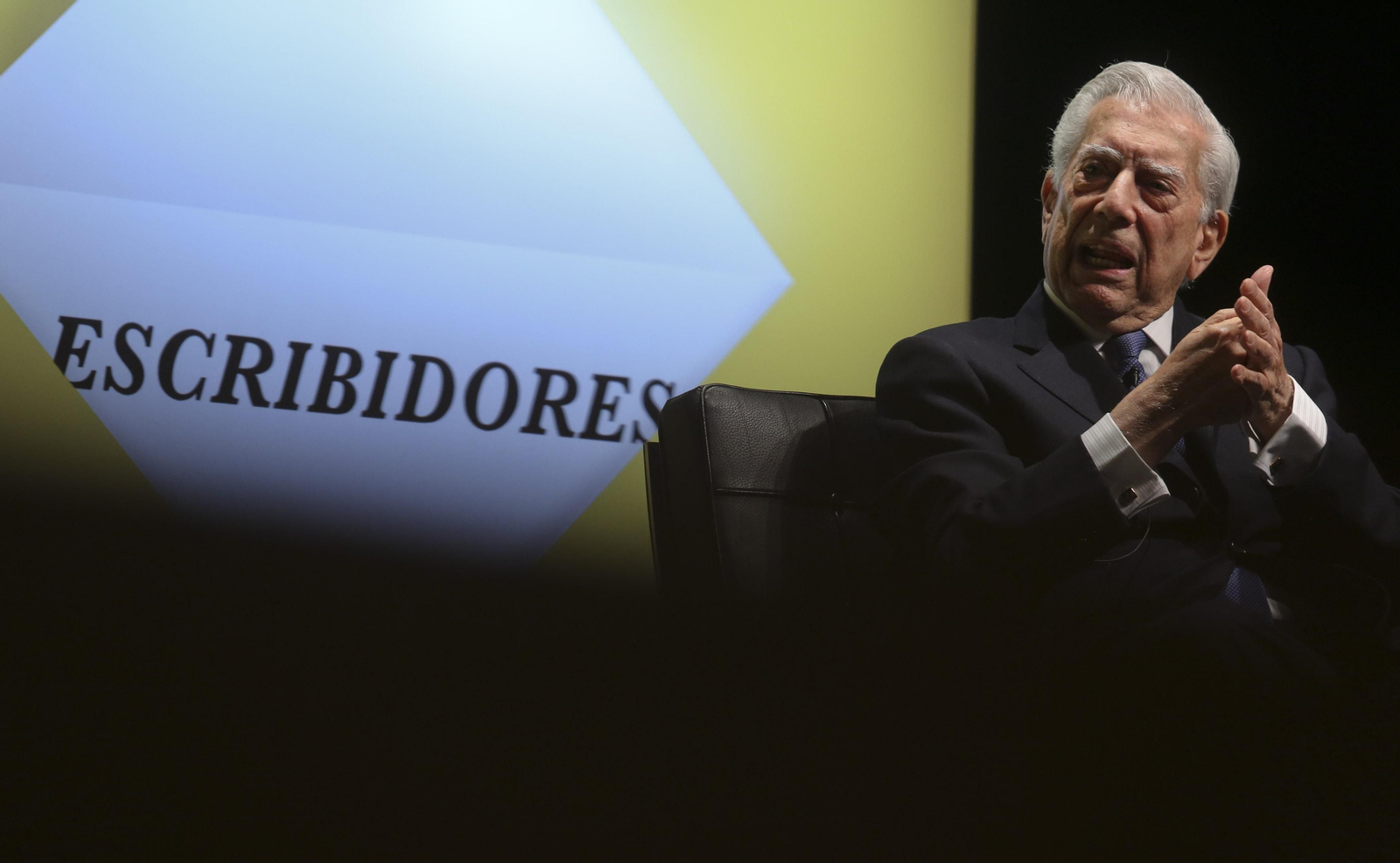 Mario Vargas Llosa durante la primera edición de Escribidores.