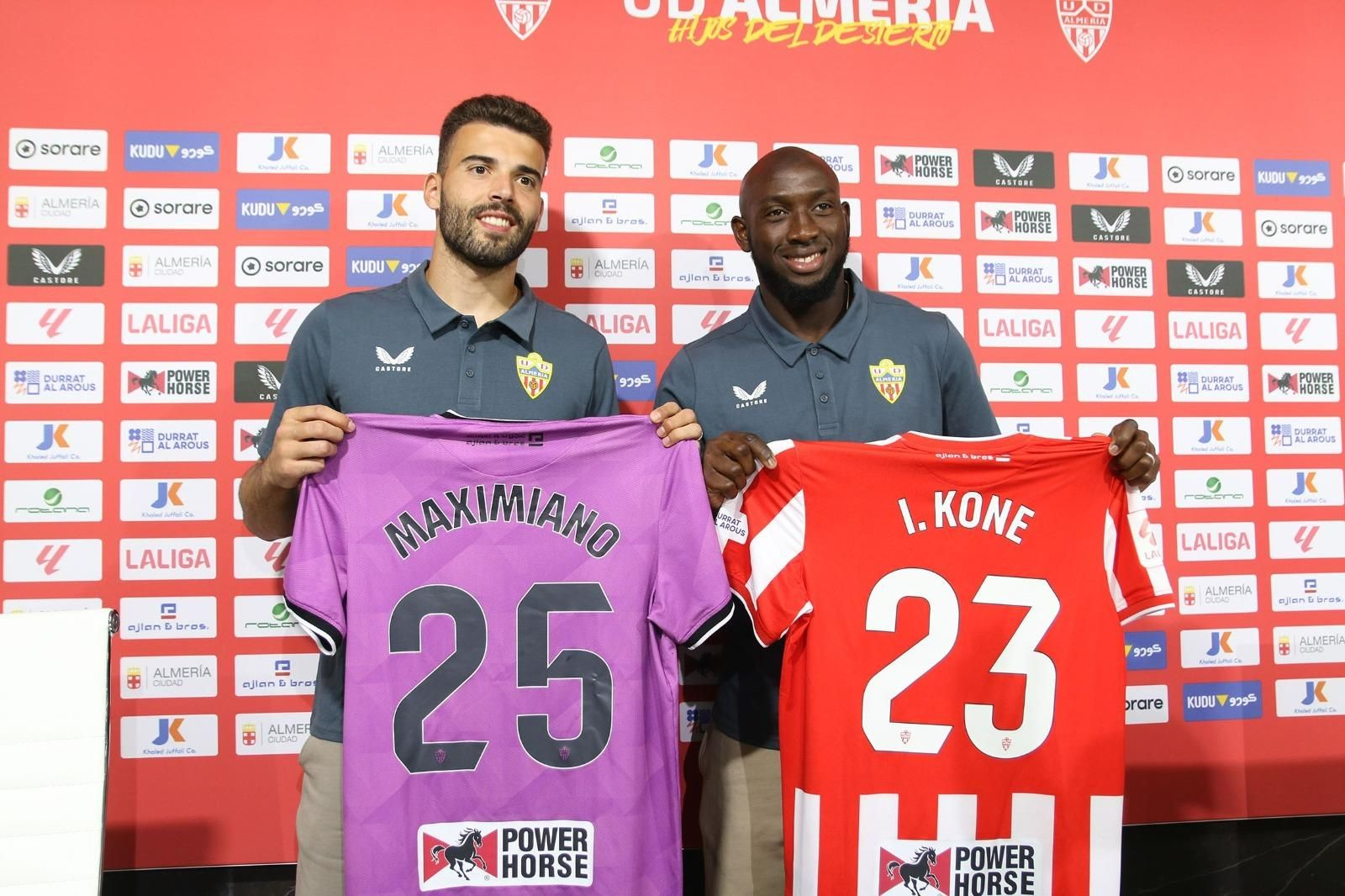 Maximiano y Koné fueron presentados el mismo día como rojiblancos