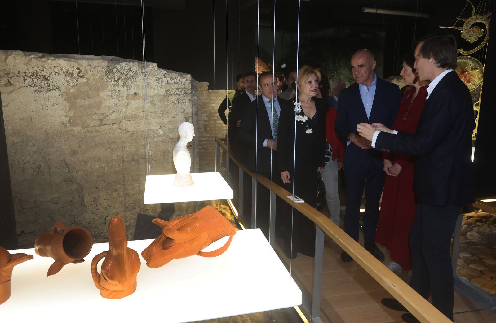 Exposición artesana en el castillo de San Jorge