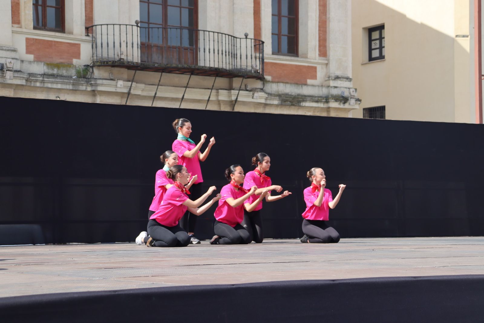 'Flashmob' en La Corredera por el Día Internacional de la Danza