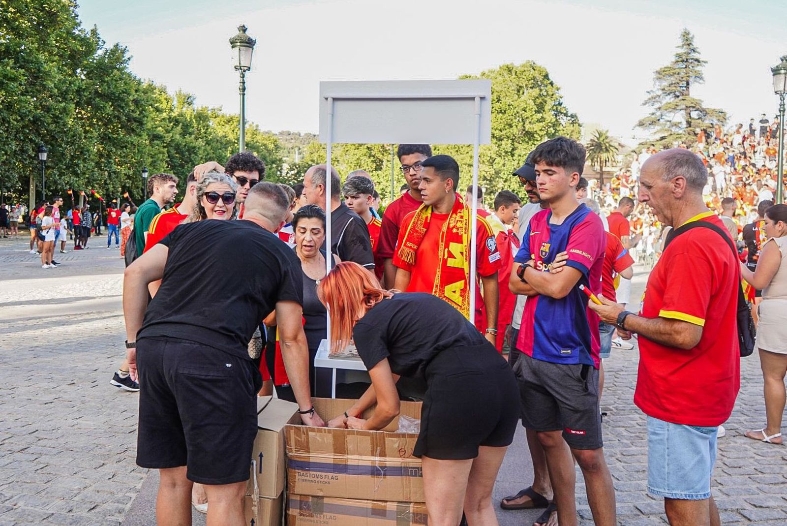 Así se vive en las calles de Granada la final de la Eurocopa