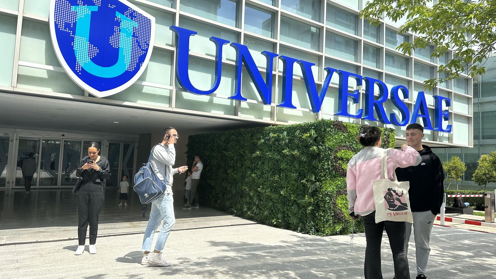 Universae