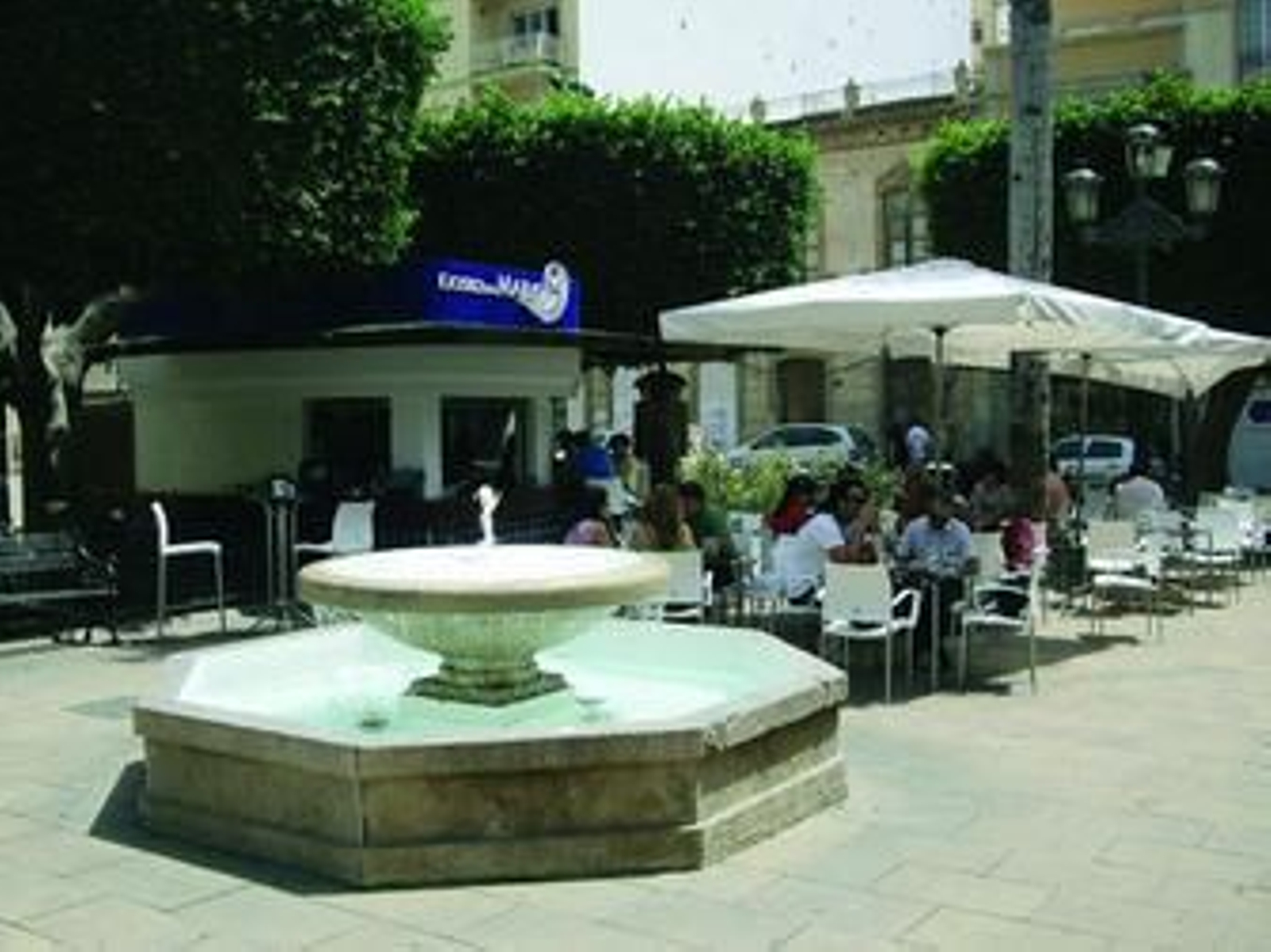 Kiosco Virgen del Mar: Punto de encuentro en el centro de Almería