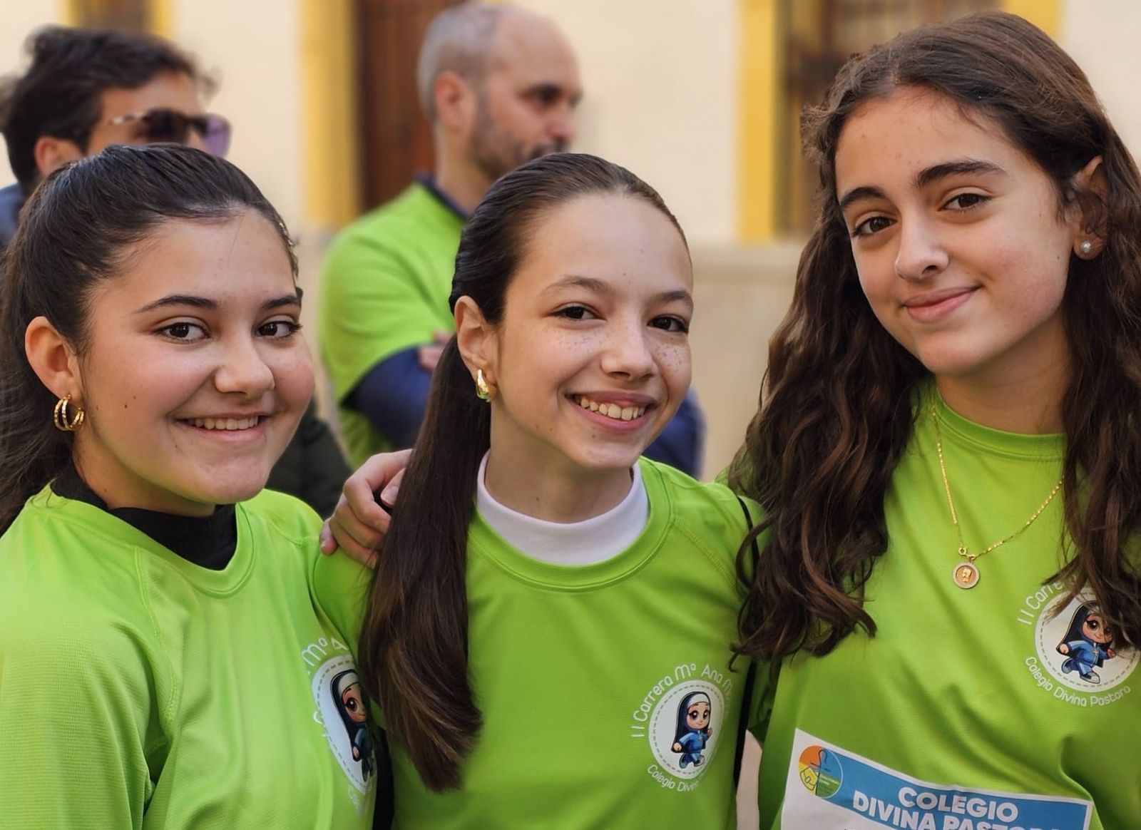 El colegio Divina Pastora de Córdoba celebra su II Carrera Mª Ana Mogas, en imágenes