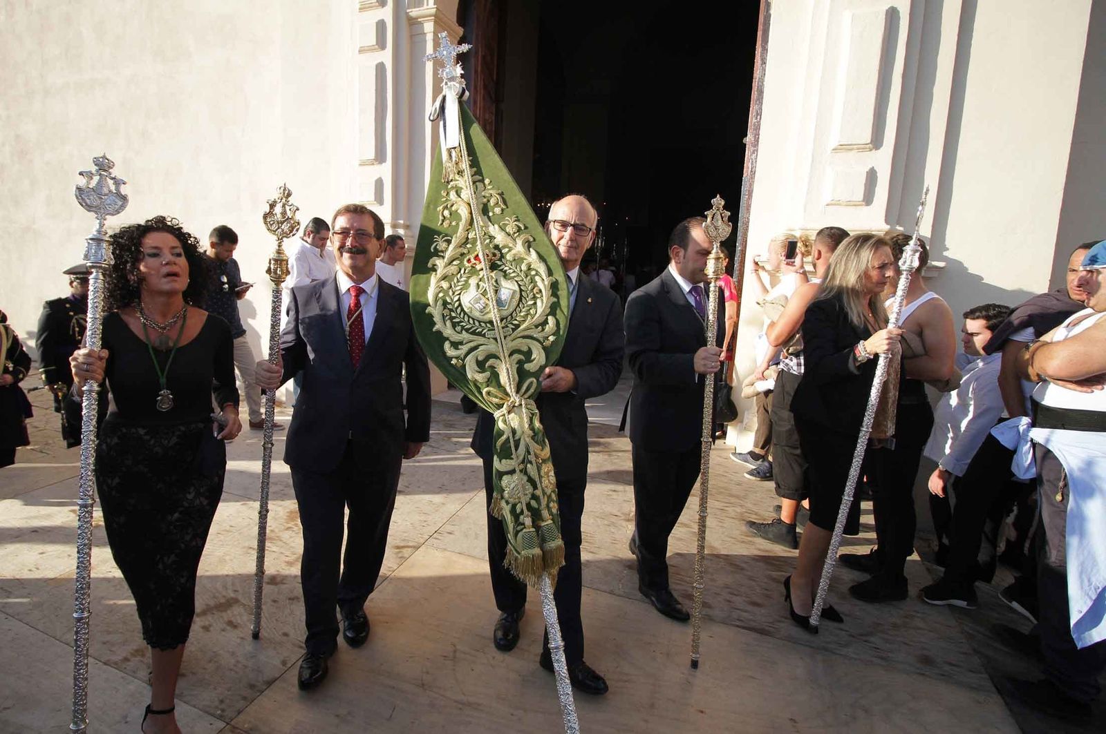 Imágenes del Señor de Pasión en la procesión del centenario de la hermandad